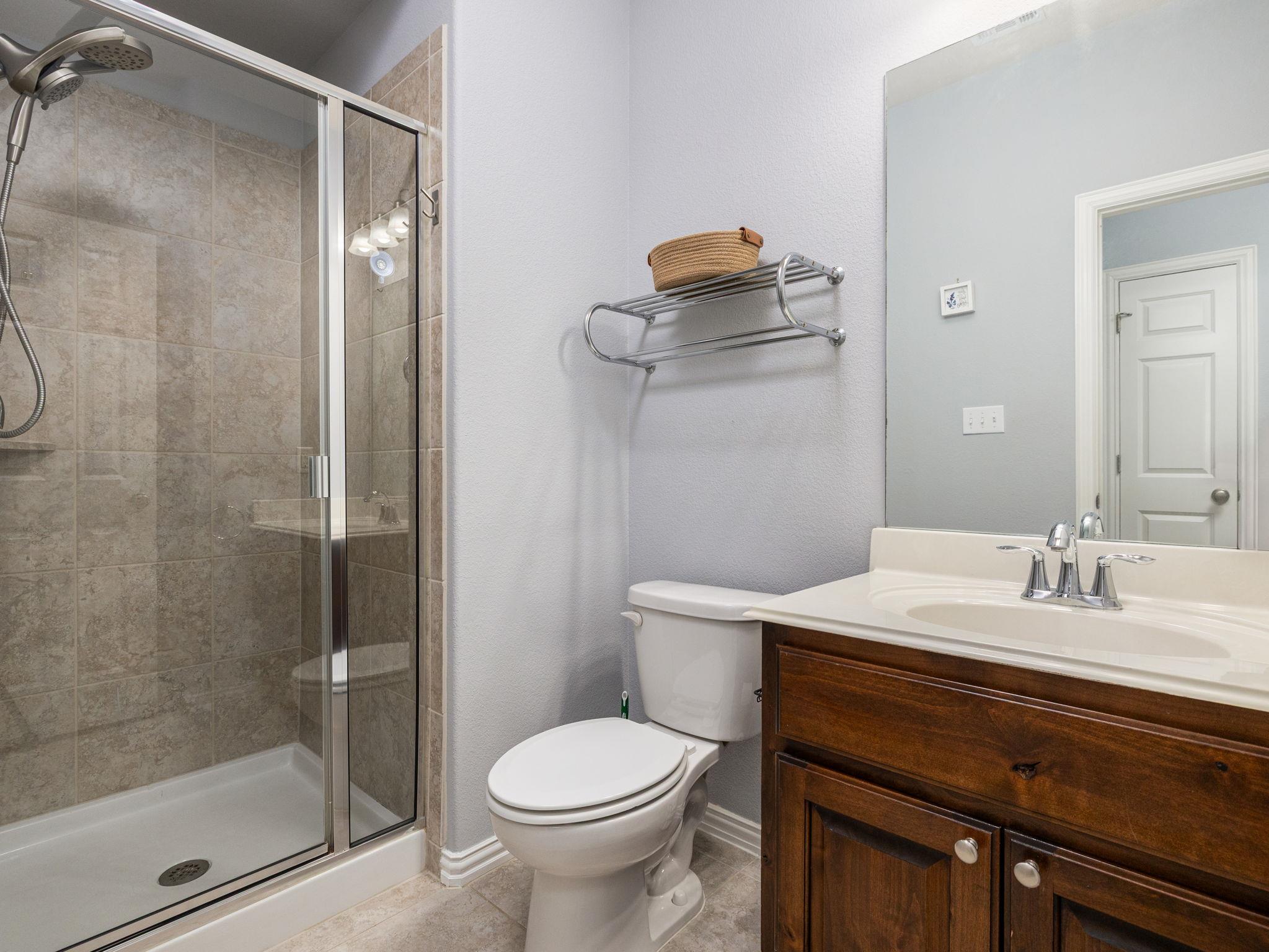 104 Orvieto Ln, Liberty Hill, TX 78642