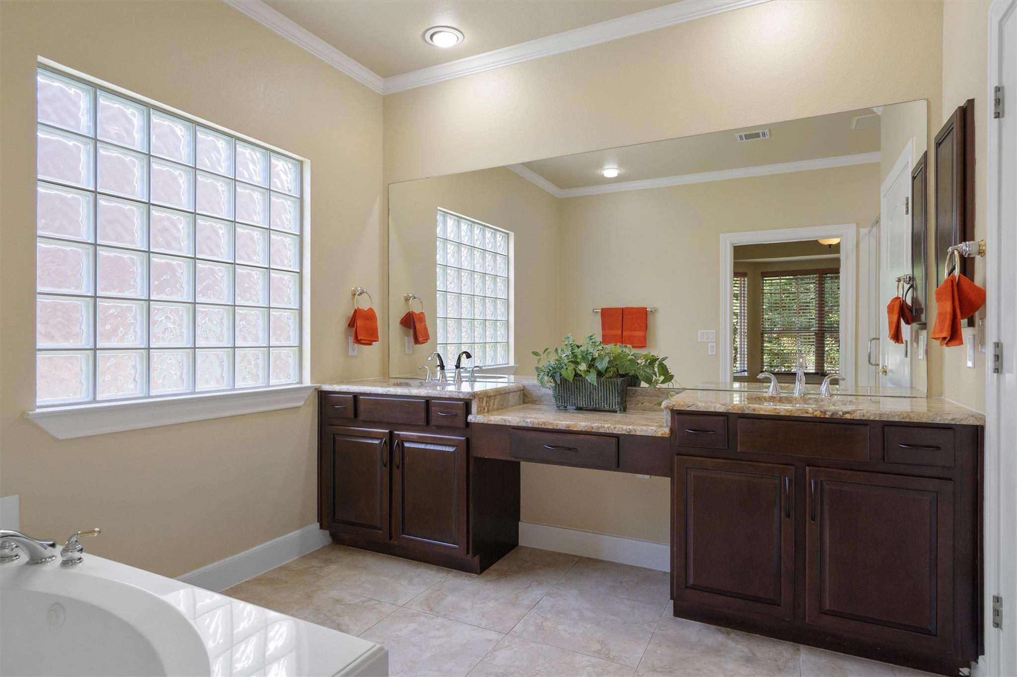 103 Nueces Trl, Georgetown, TX 78633