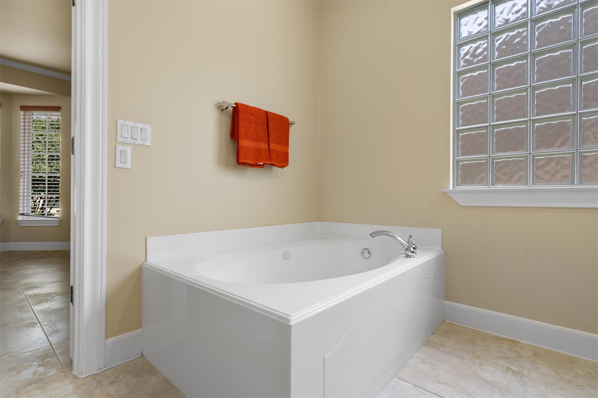 103 Nueces Trl, Georgetown, TX 78633