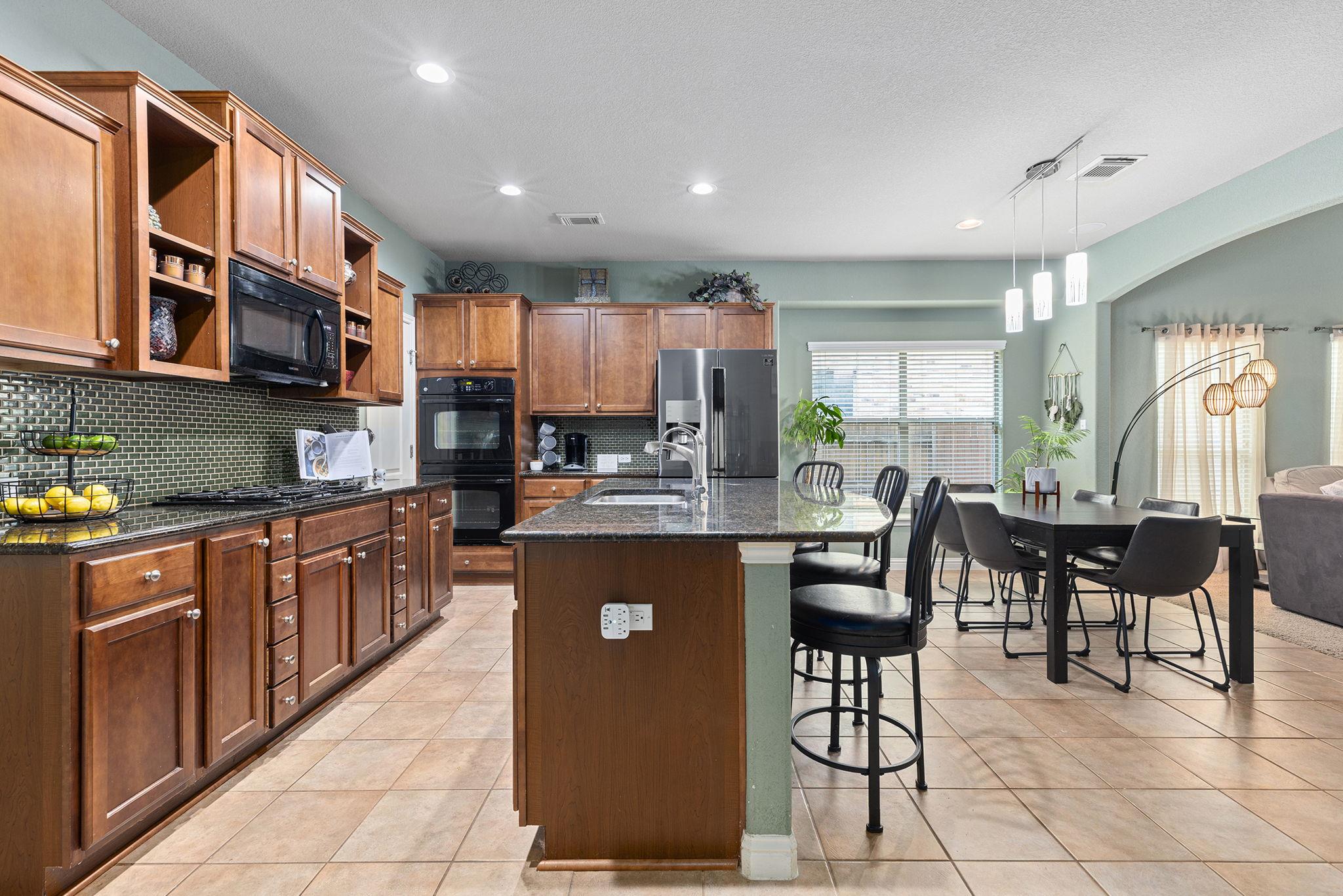 2430 Santa Barbara Loop, Round Rock, TX 78665