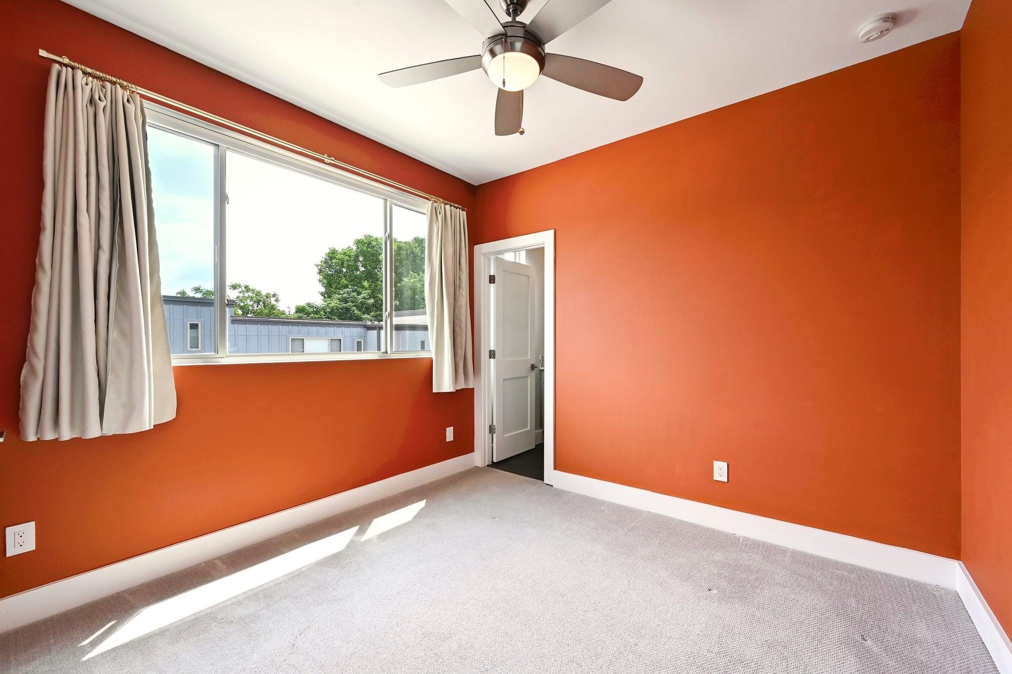 2305 E 16th St # A, Austin, TX 78702