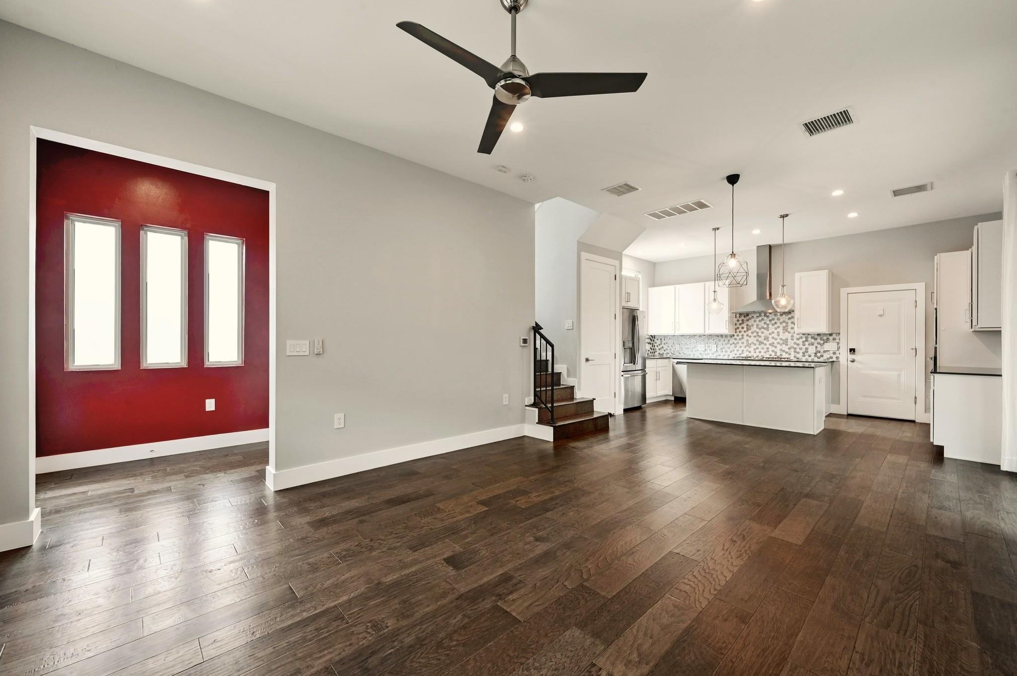 2305 E 16th St # A, Austin, TX 78702