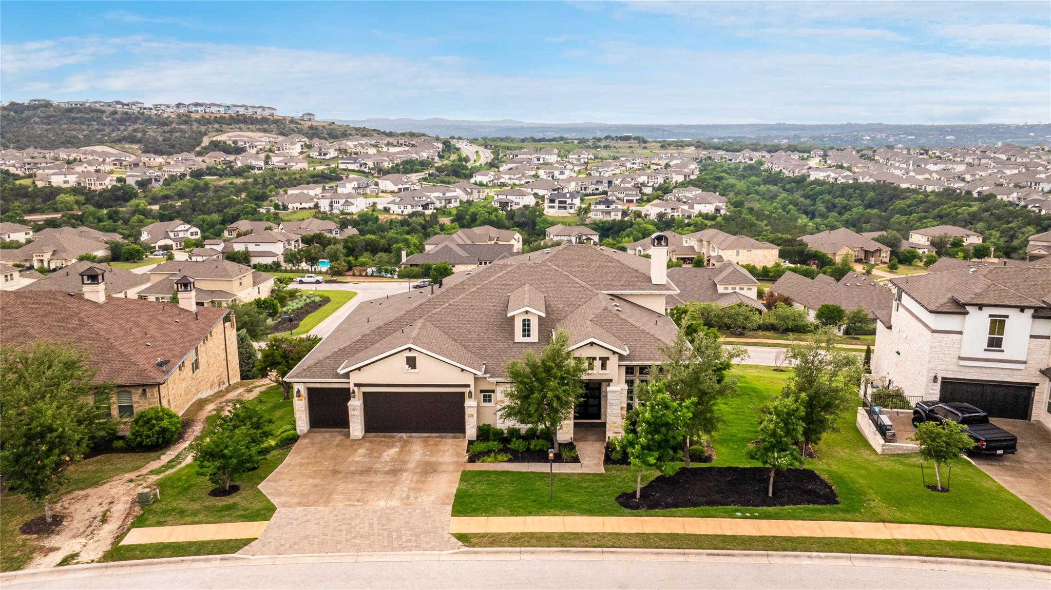 412 Lindale Cv, Lakeway, TX 78738
