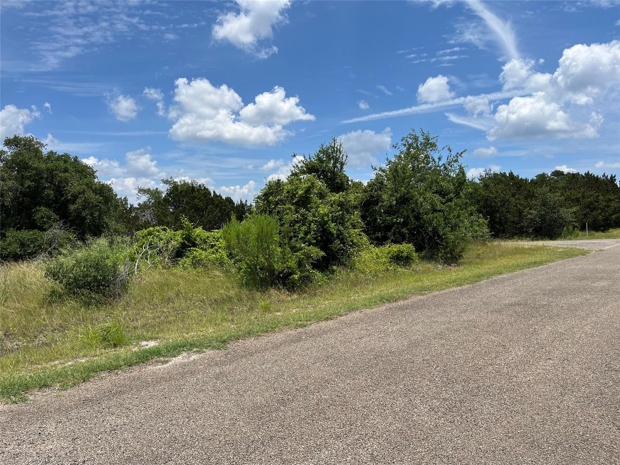400 Sonora Dr, Bertram, TX 78605