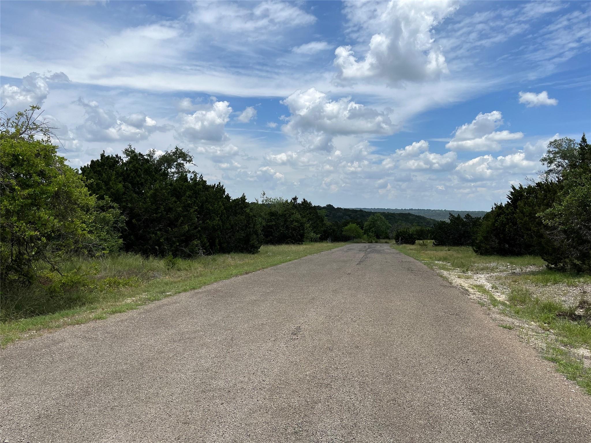 400 Sonora Dr, Bertram, TX 78605