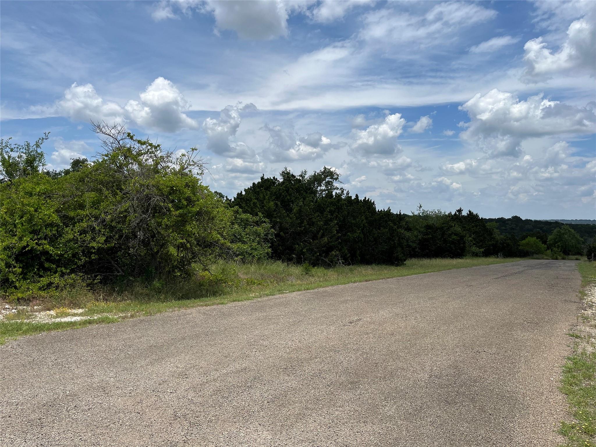400 Sonora Dr, Bertram, TX 78605