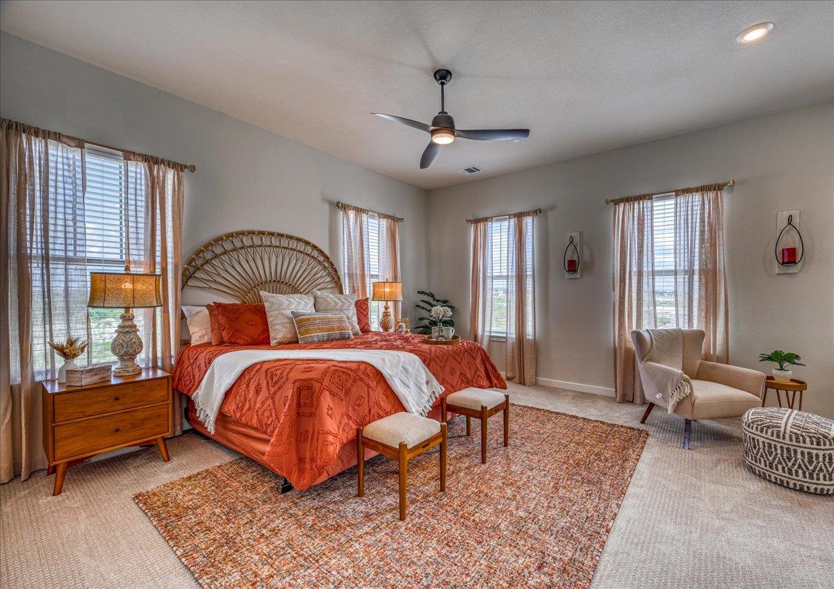 905 Pullman St, Leander, TX 78641