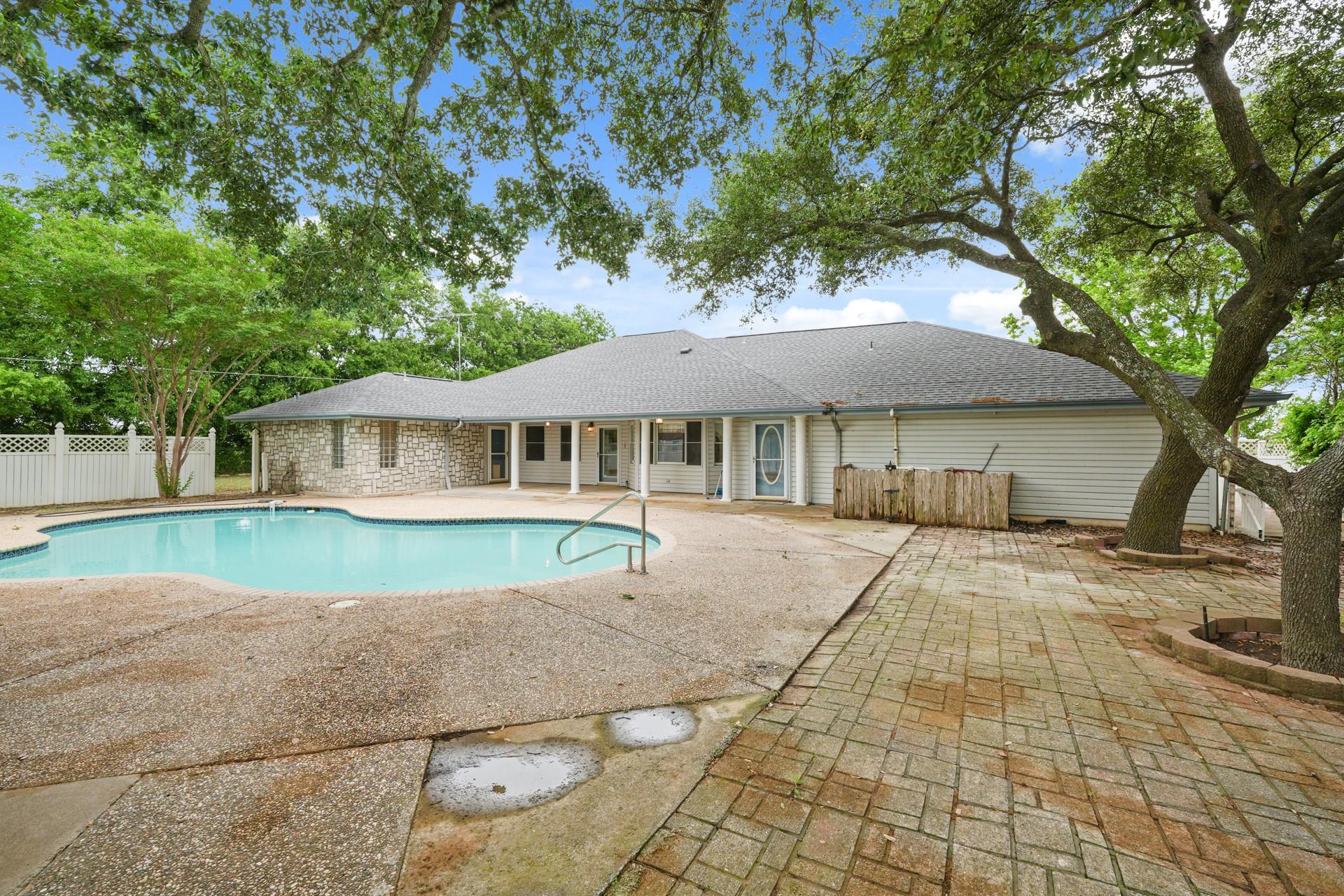 6625 E Post Rd, Kyle, TX 78640