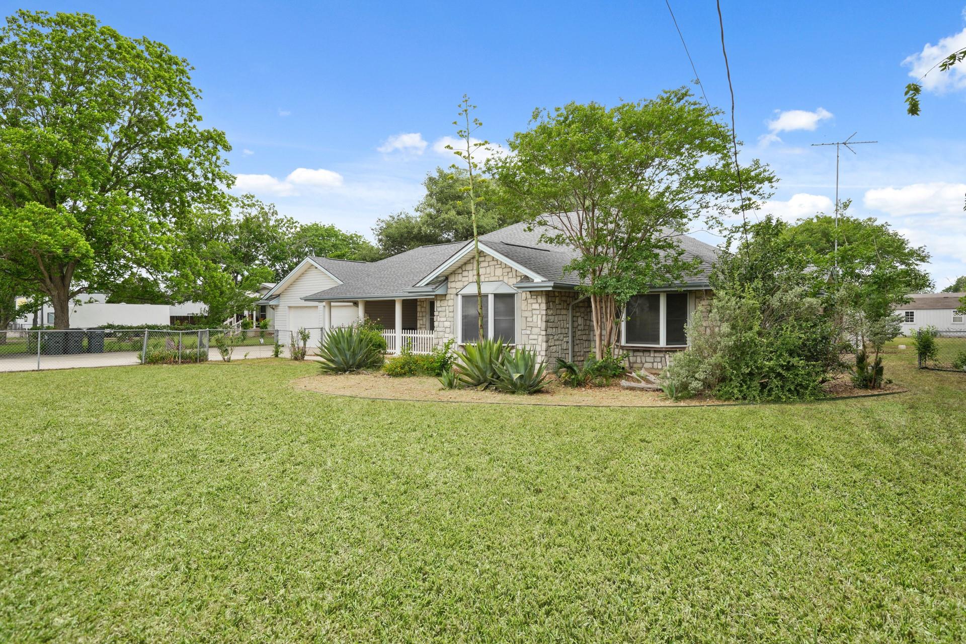 6625 E Post Rd, Kyle, TX 78640