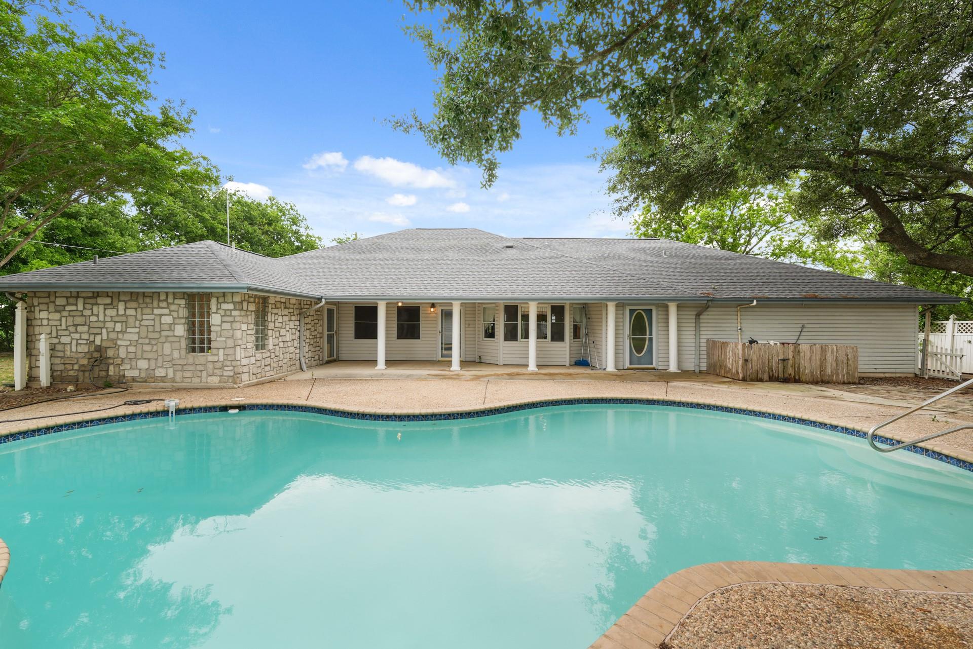 6625 E Post Rd, Kyle, TX 78640