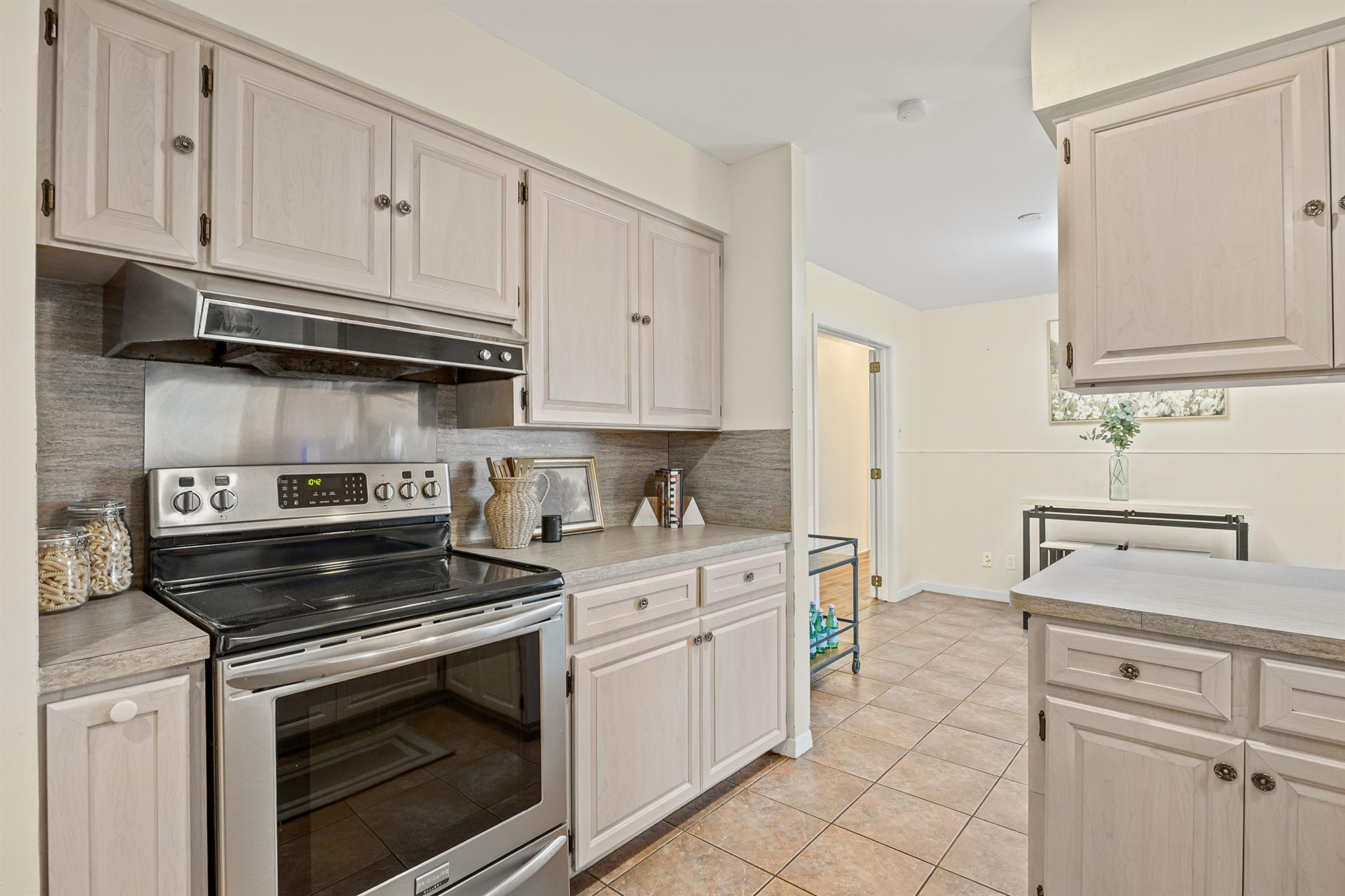 3205 Whites Dr, Austin, TX 78735