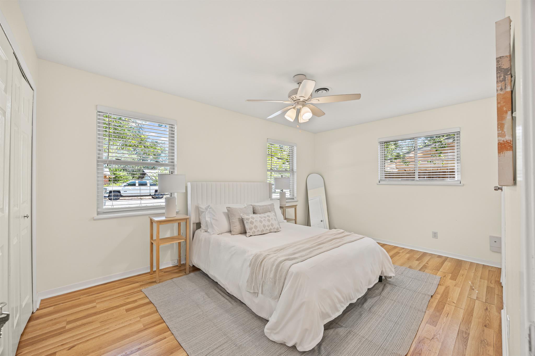 3205 Whites Dr, Austin, TX 78735