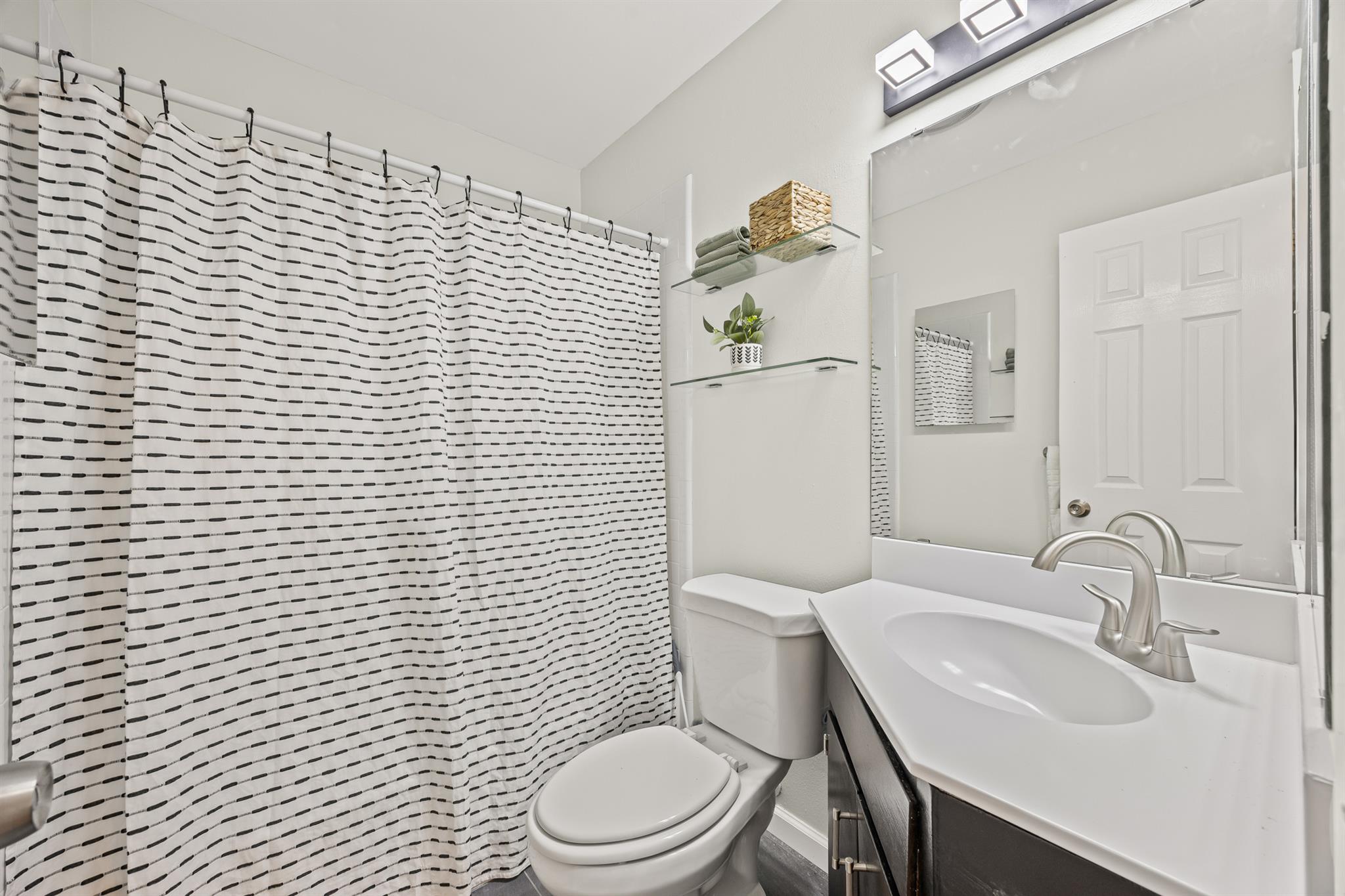 3205 Whites Dr, Austin, TX 78735