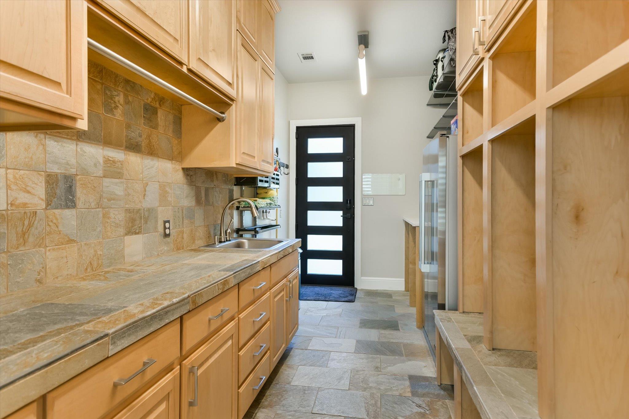 9011 San Diego Rd, Austin, TX 78737