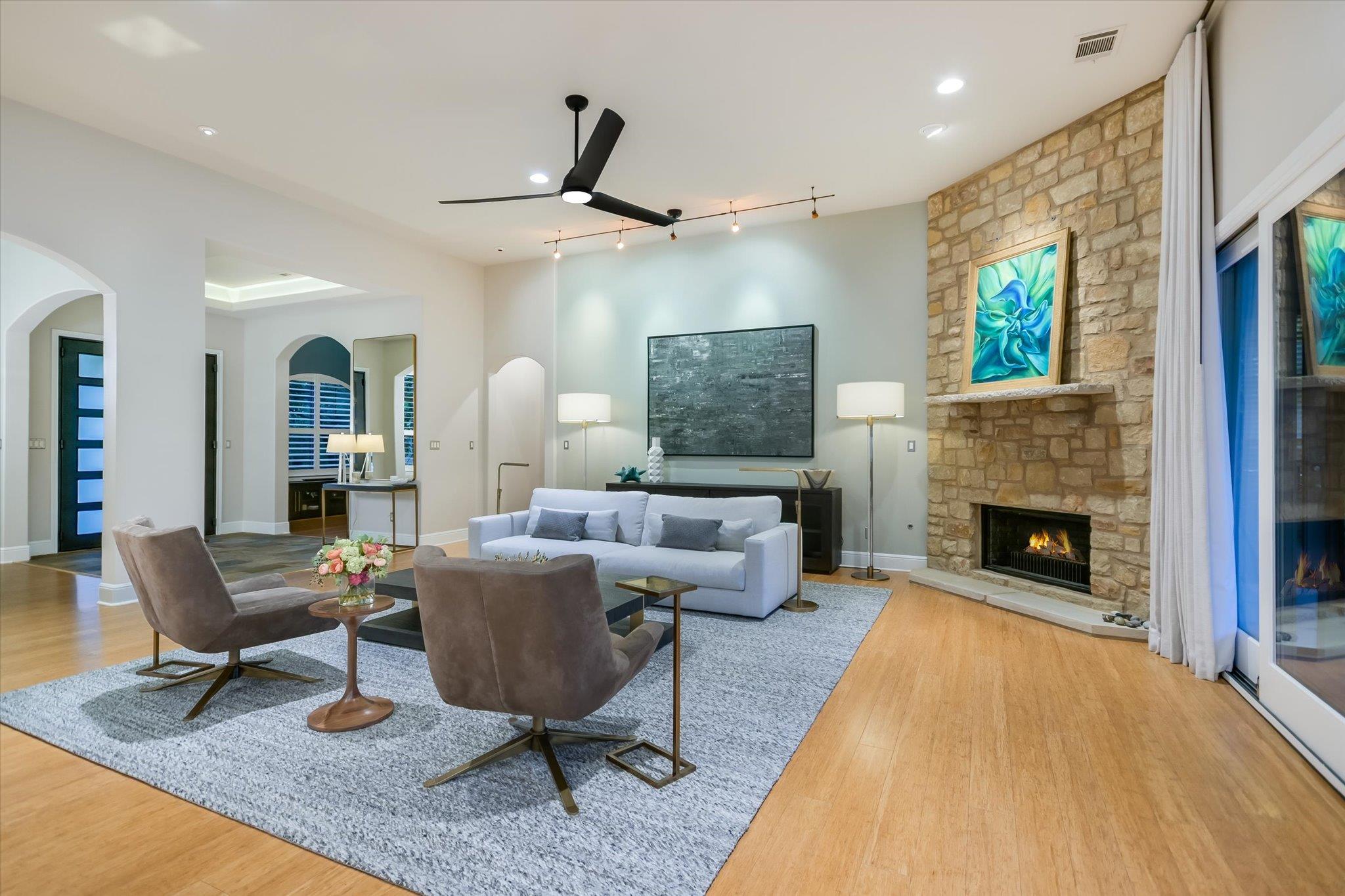 9011 San Diego Rd, Austin, TX 78737