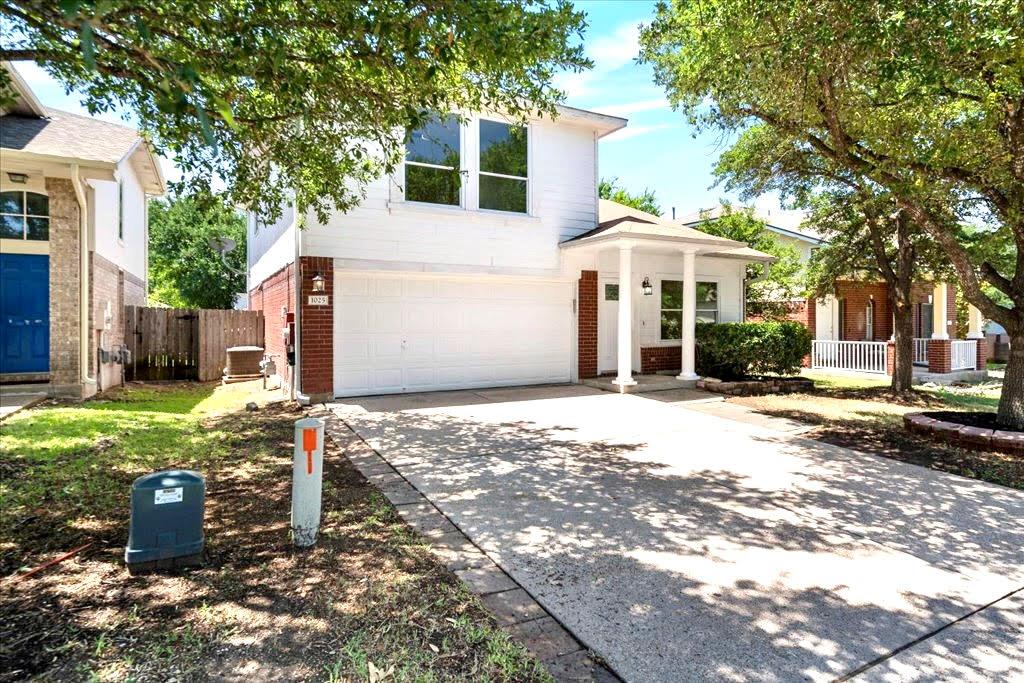 1025 Doras Dr, Pflugerville, TX 78660