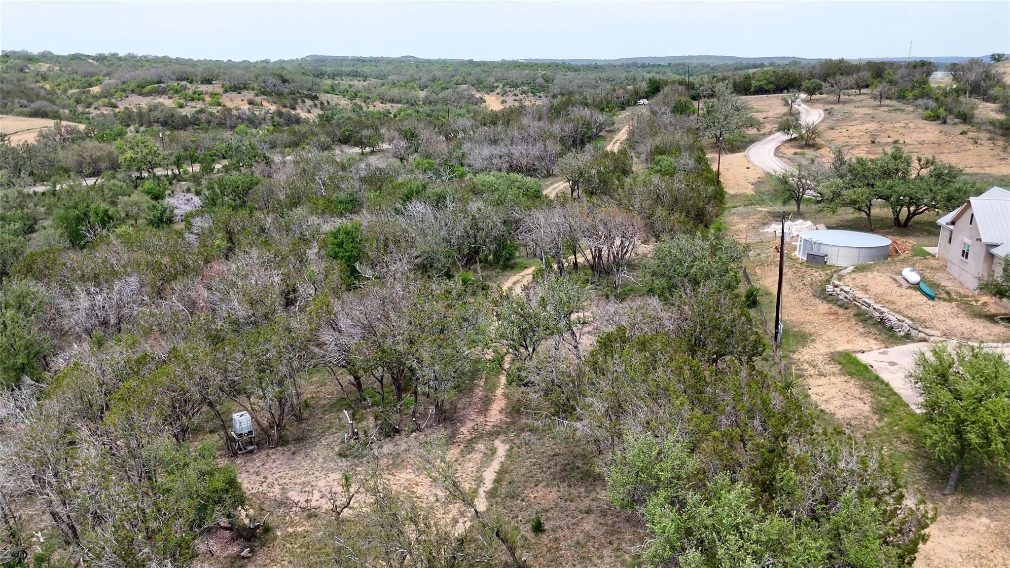 29 CHIMNEY COVE Dr, Marble Falls, TX 78654