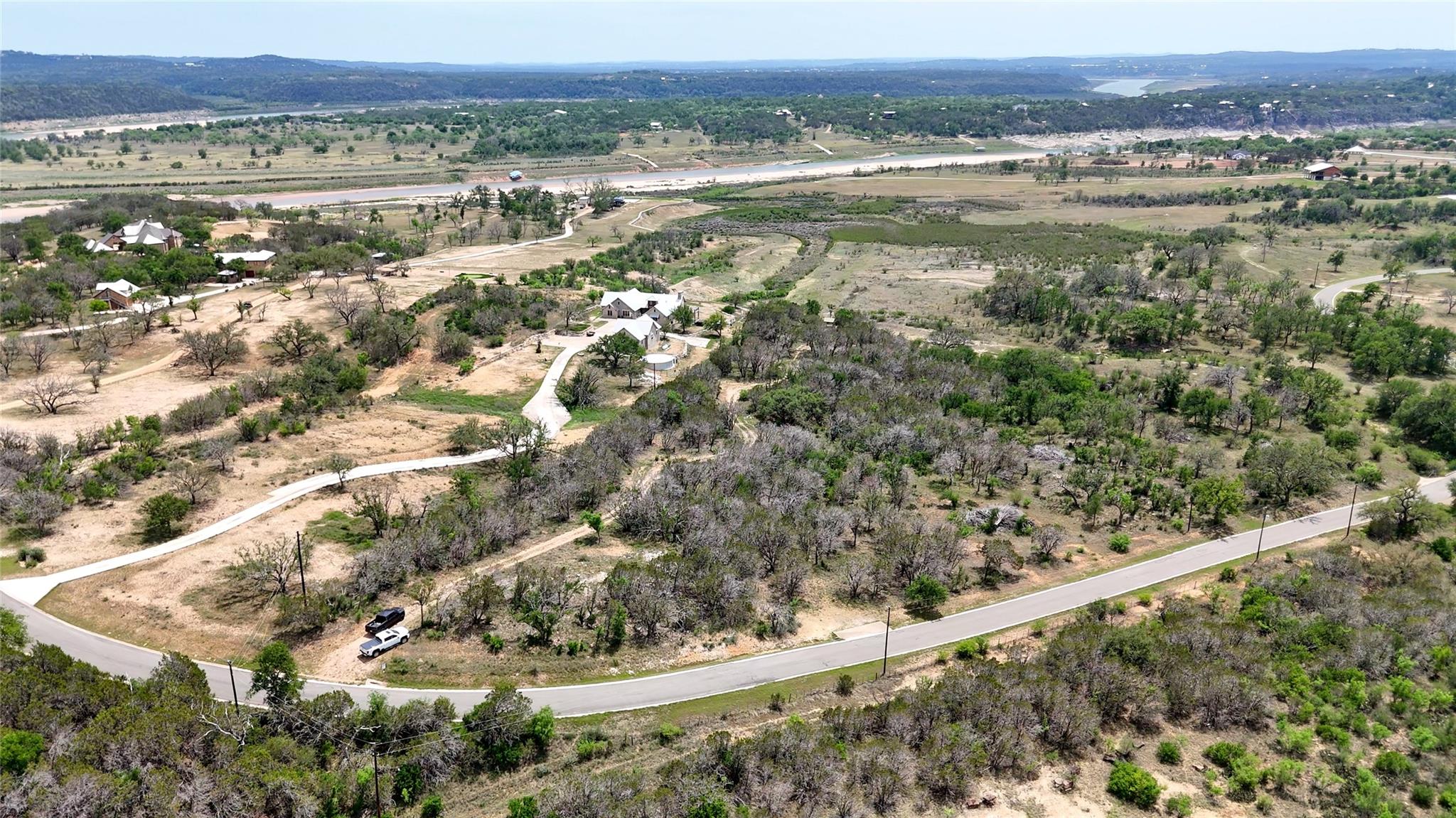 29 CHIMNEY COVE Dr, Marble Falls, TX 78654