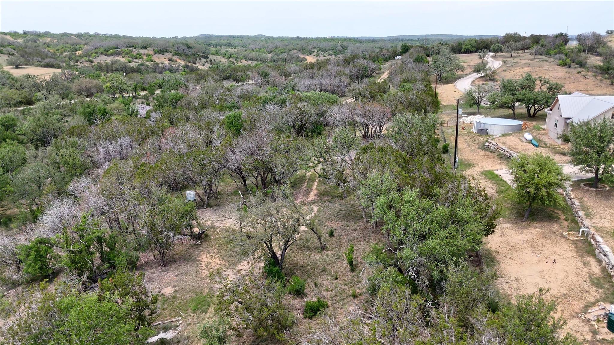 29 CHIMNEY COVE Dr, Marble Falls, TX 78654