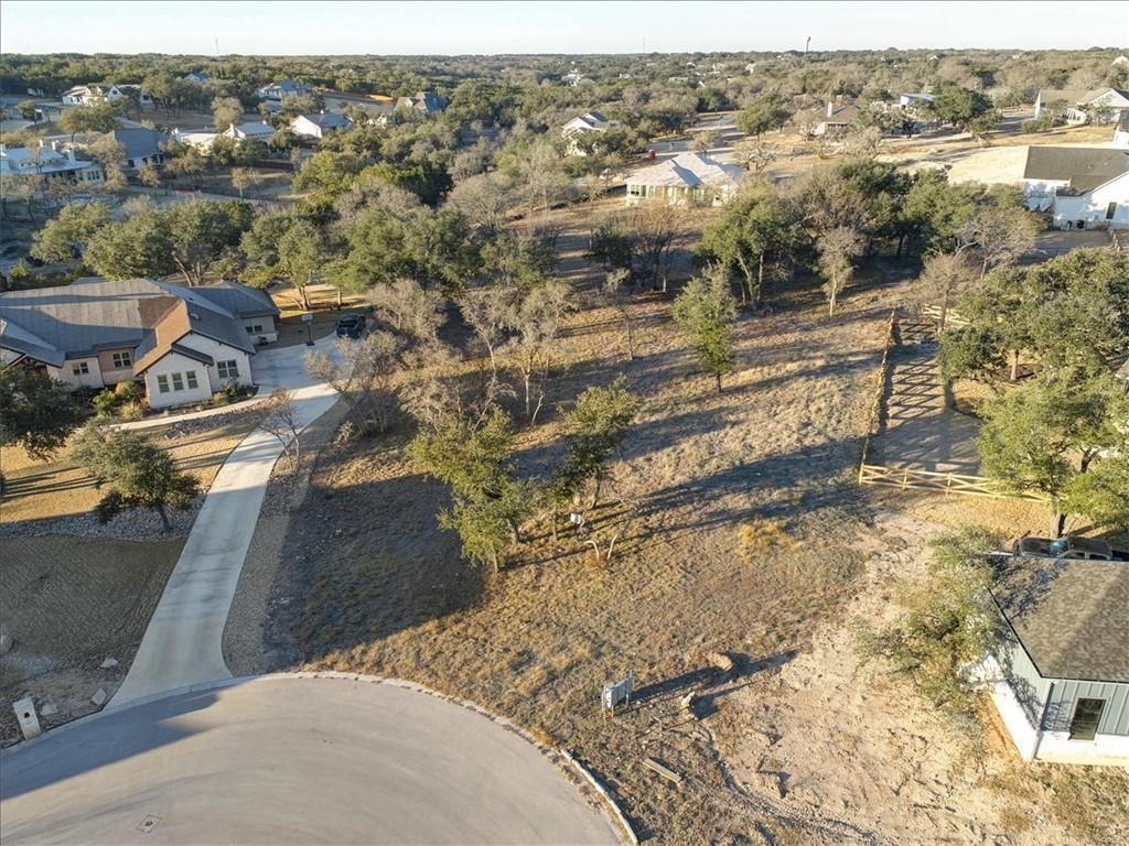300 San Gabriel Hideaway Cv, Liberty Hill, TX 78642