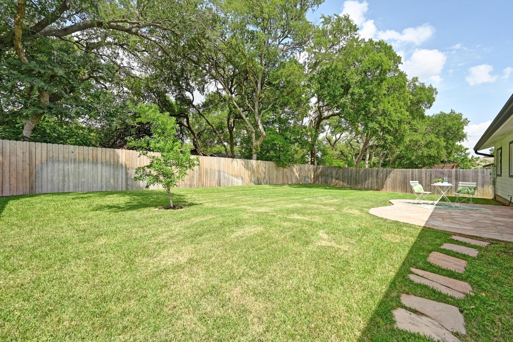 2406 Burly Oak Dr, Austin, TX 78745
