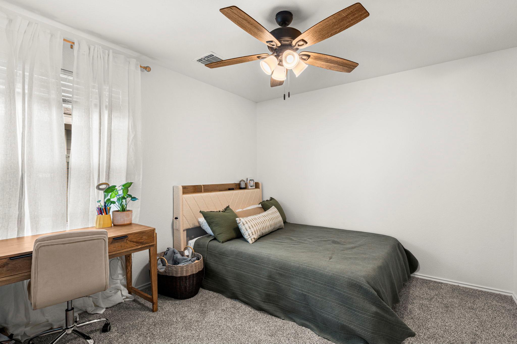 209 Ehrlich St, Kyle, TX 78640