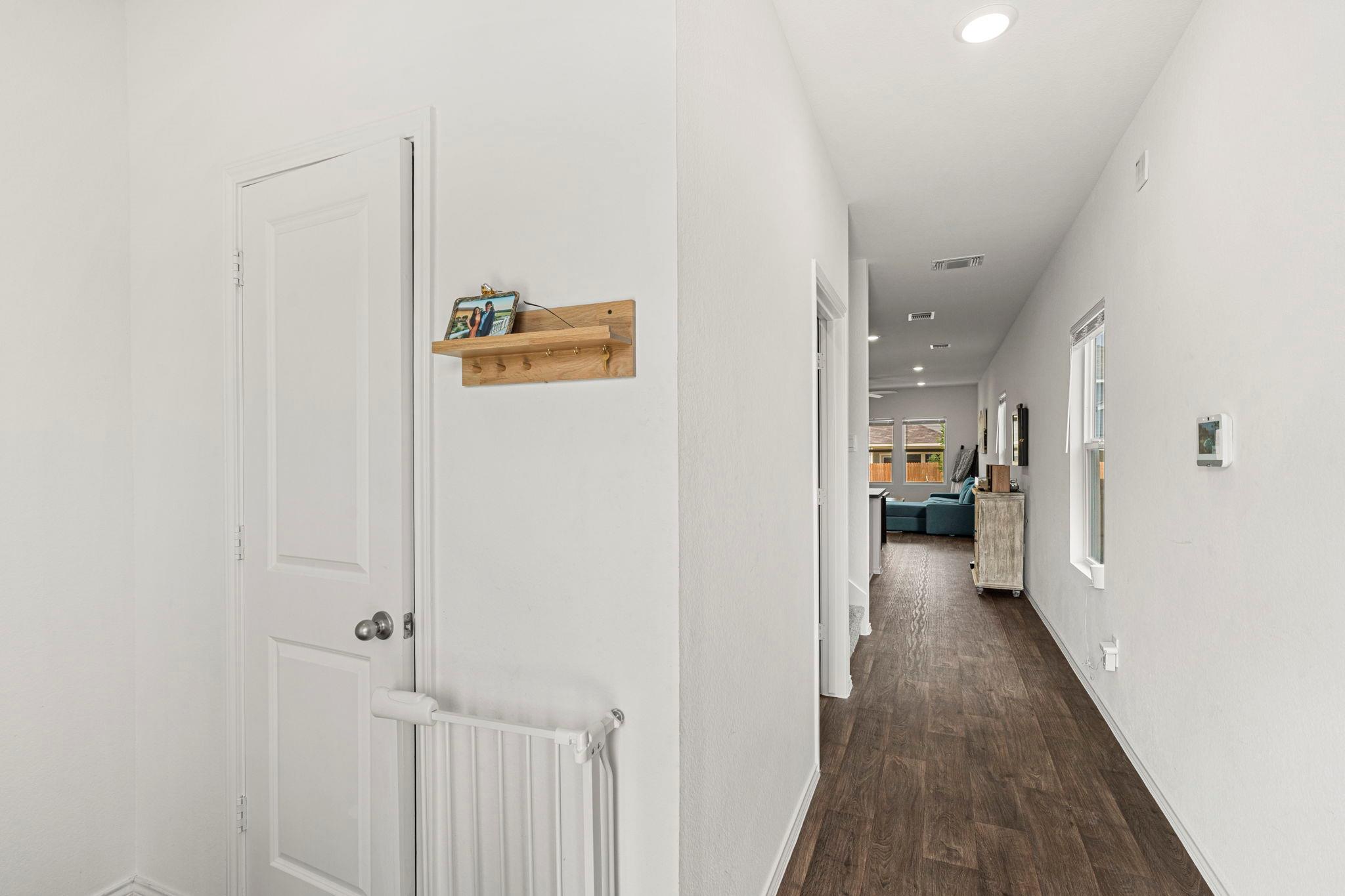 209 Ehrlich St, Kyle, TX 78640