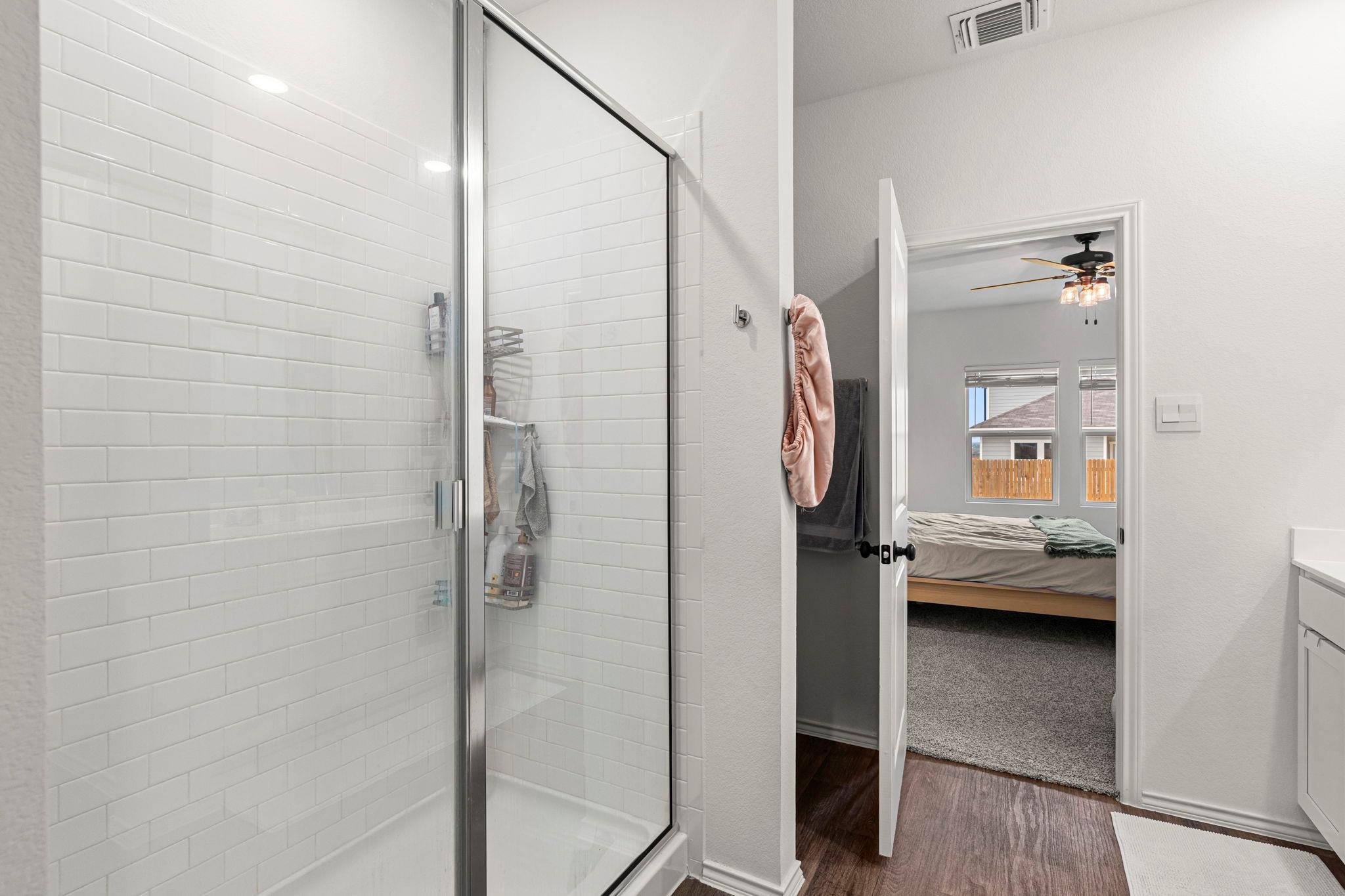 209 Ehrlich St, Kyle, TX 78640