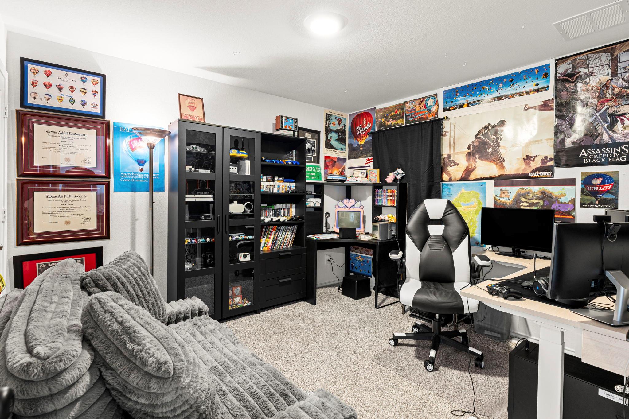 209 Ehrlich St, Kyle, TX 78640