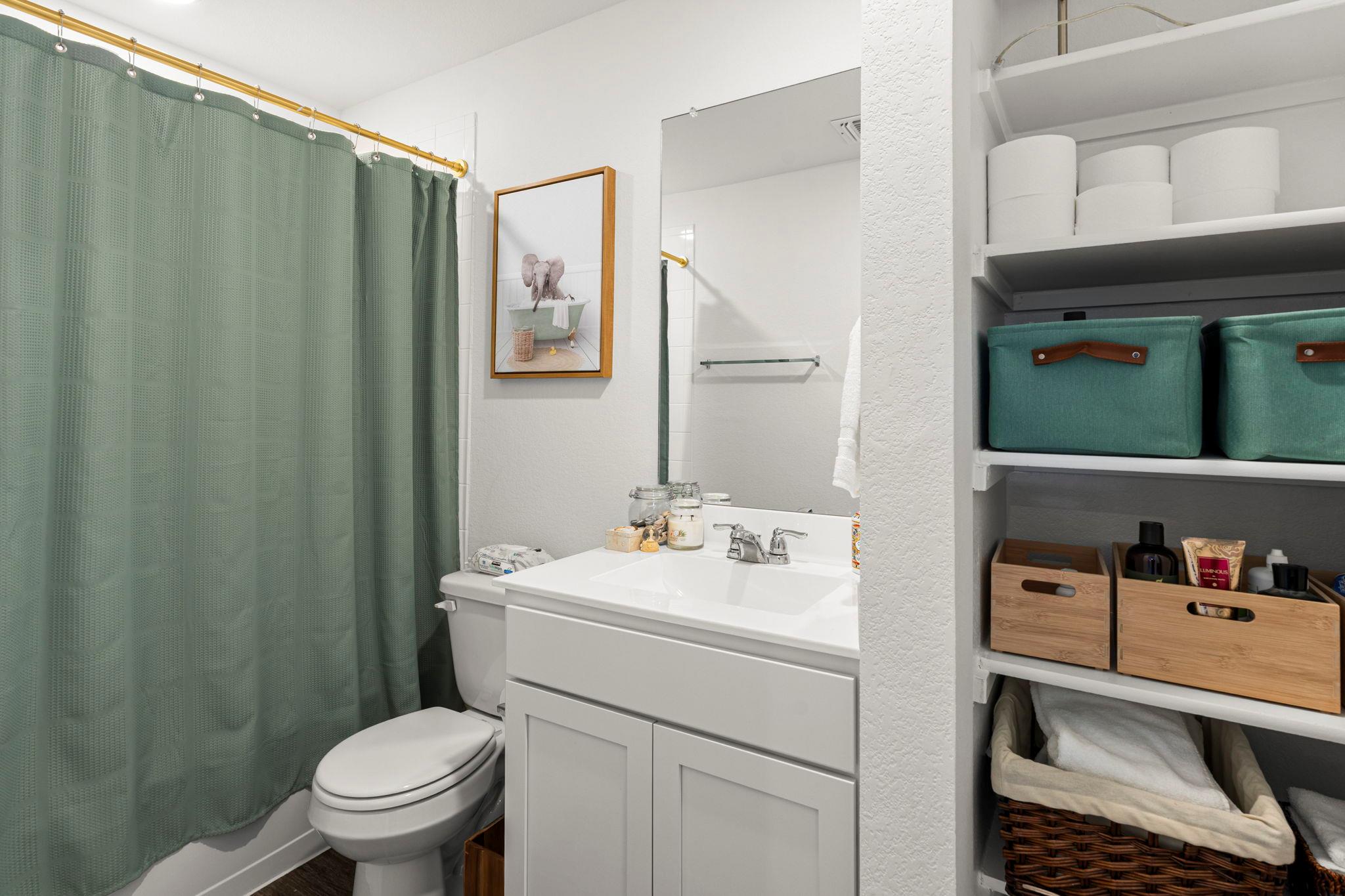 209 Ehrlich St, Kyle, TX 78640