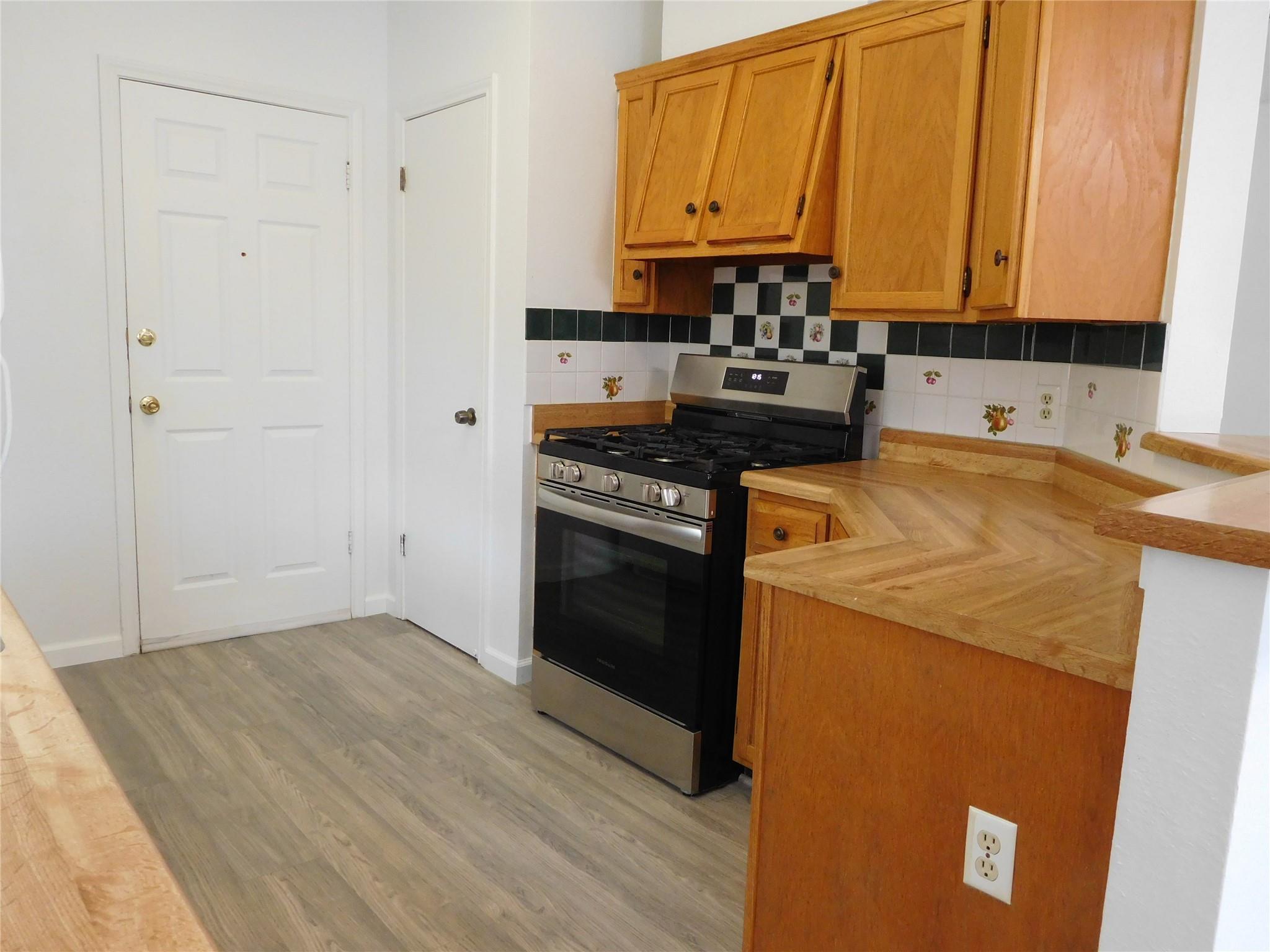 2202 Quiet Wood Dr, Austin, TX 78728