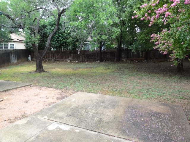 2202 Quiet Wood Dr, Austin, TX 78728