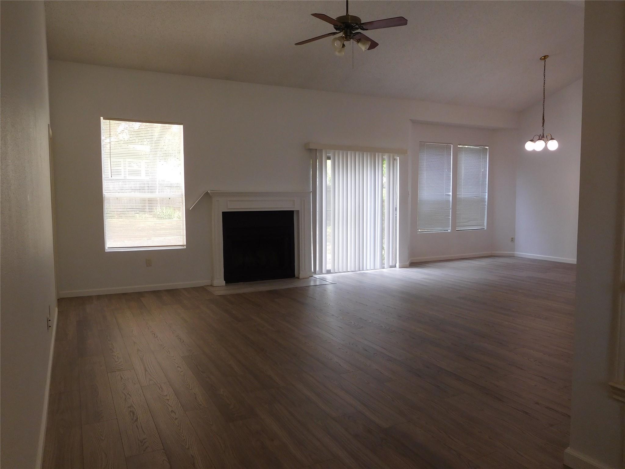 2202 Quiet Wood Dr, Austin, TX 78728