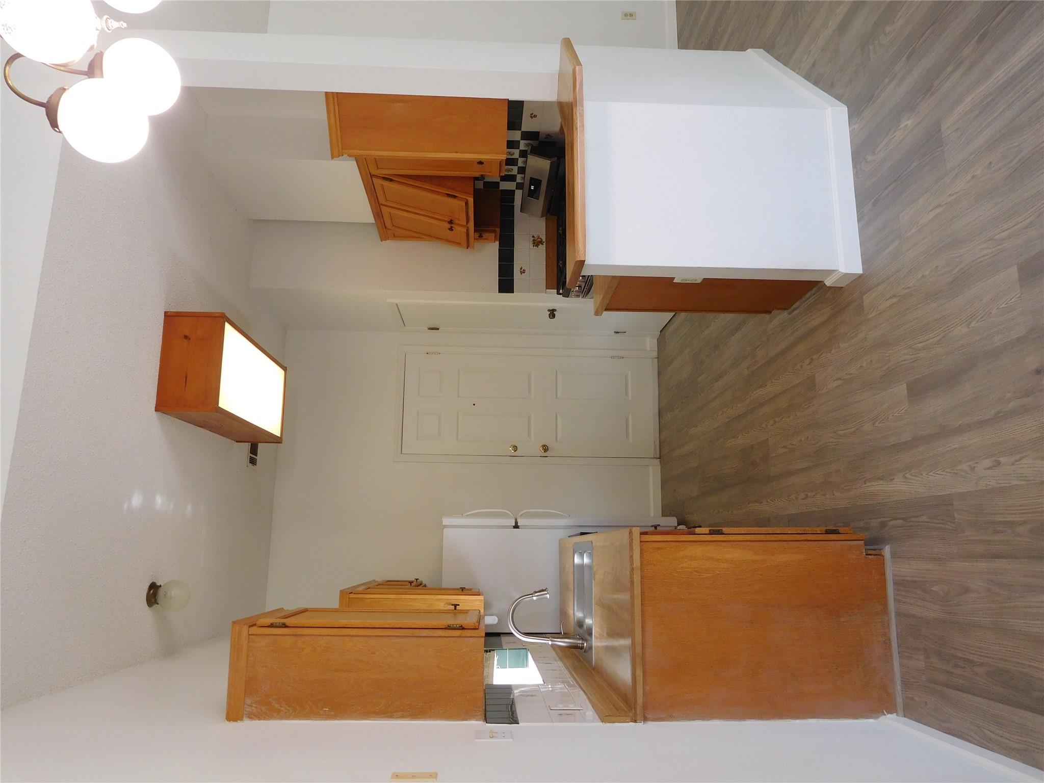 2202 Quiet Wood Dr, Austin, TX 78728