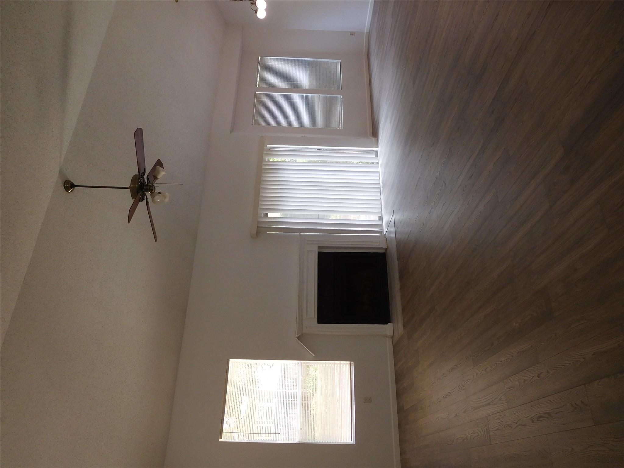 2202 Quiet Wood Dr, Austin, TX 78728