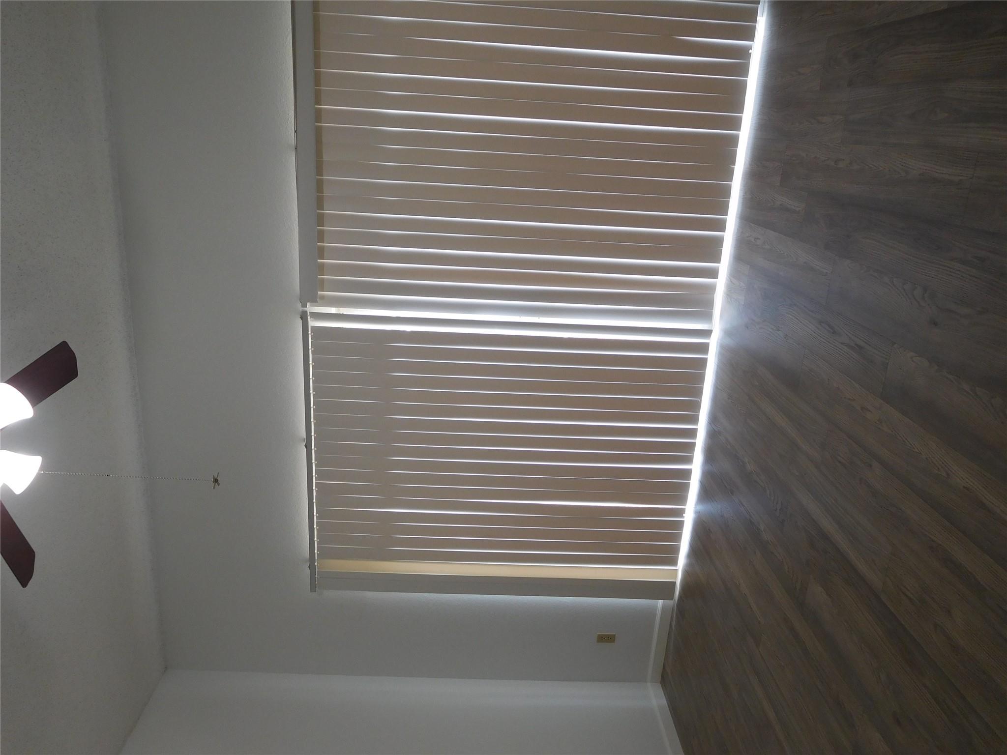 2202 Quiet Wood Dr, Austin, TX 78728