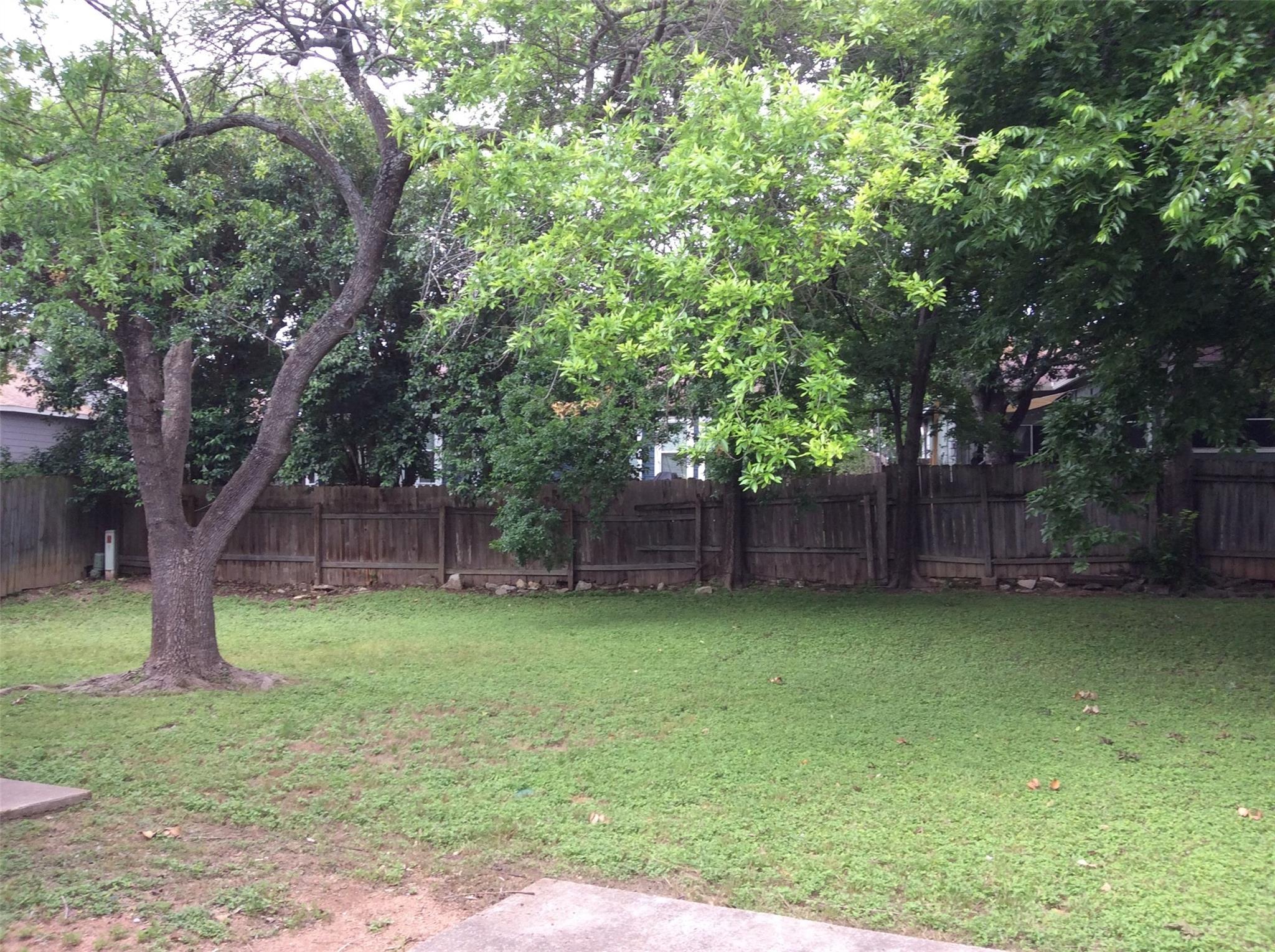 2202 Quiet Wood Dr, Austin, TX 78728