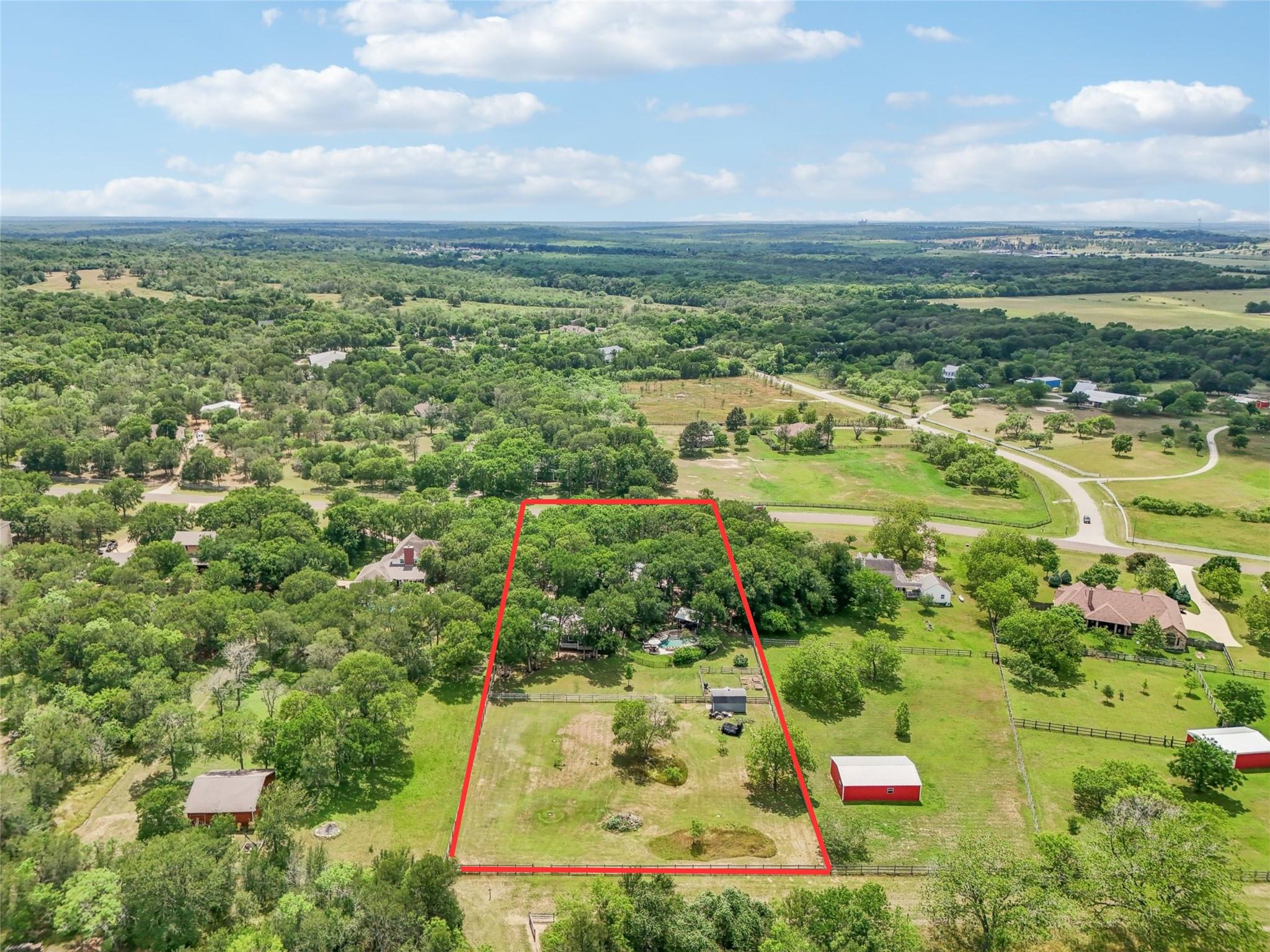 323 Colorado Dr, Cedar Creek, TX 78612