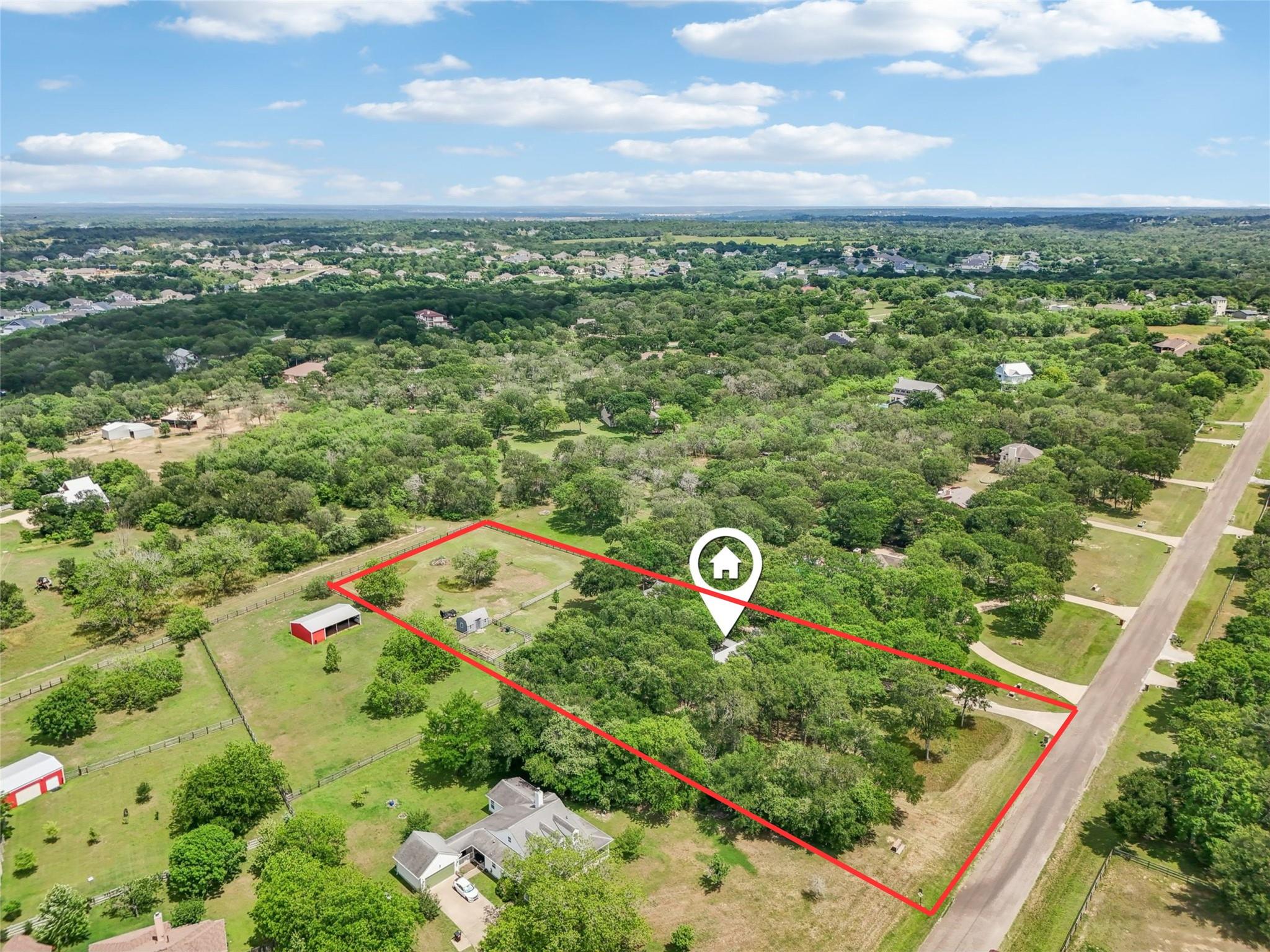 323 Colorado Dr, Cedar Creek, TX 78612