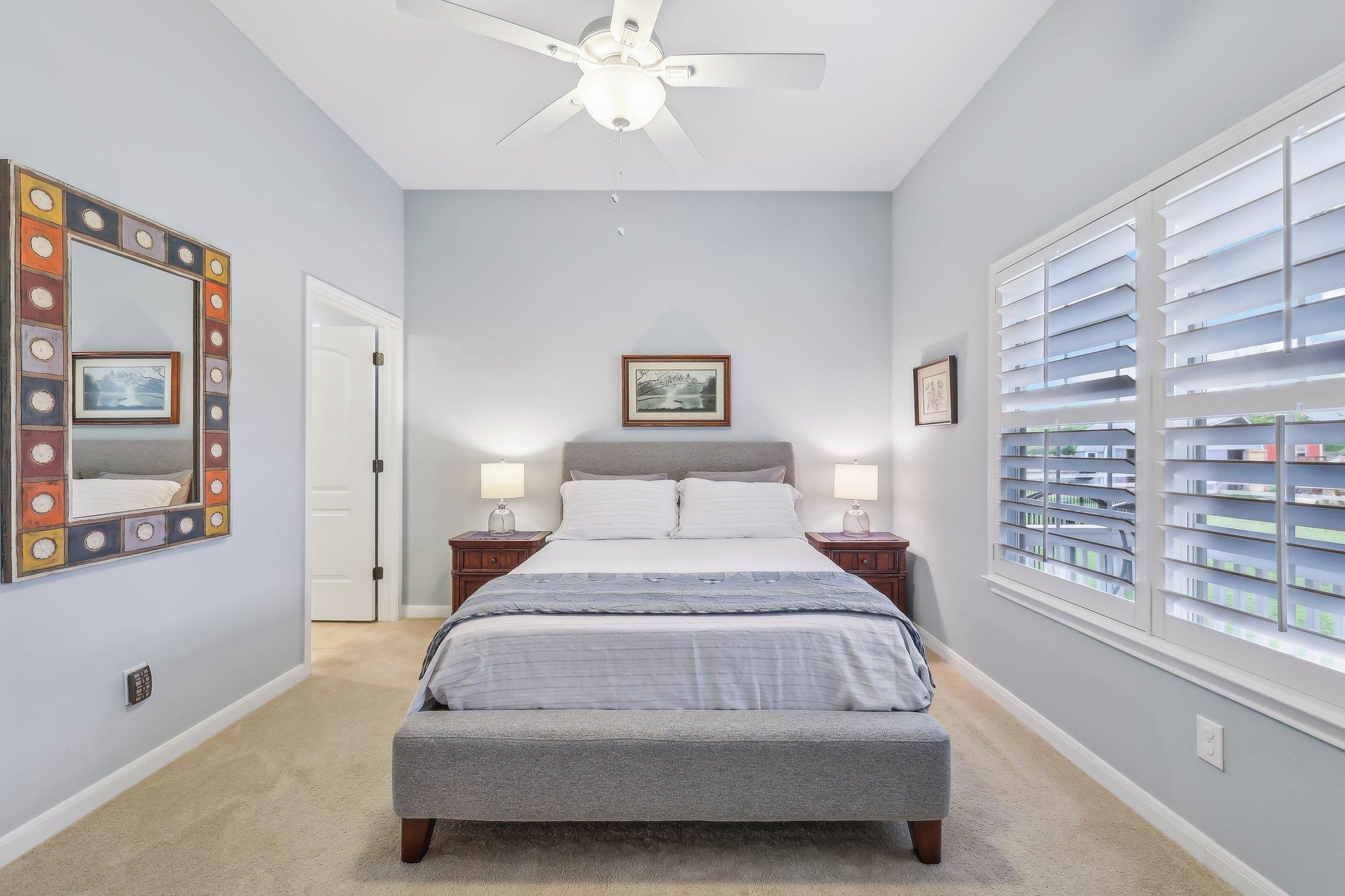 323 Colorado Dr, Cedar Creek, TX 78612