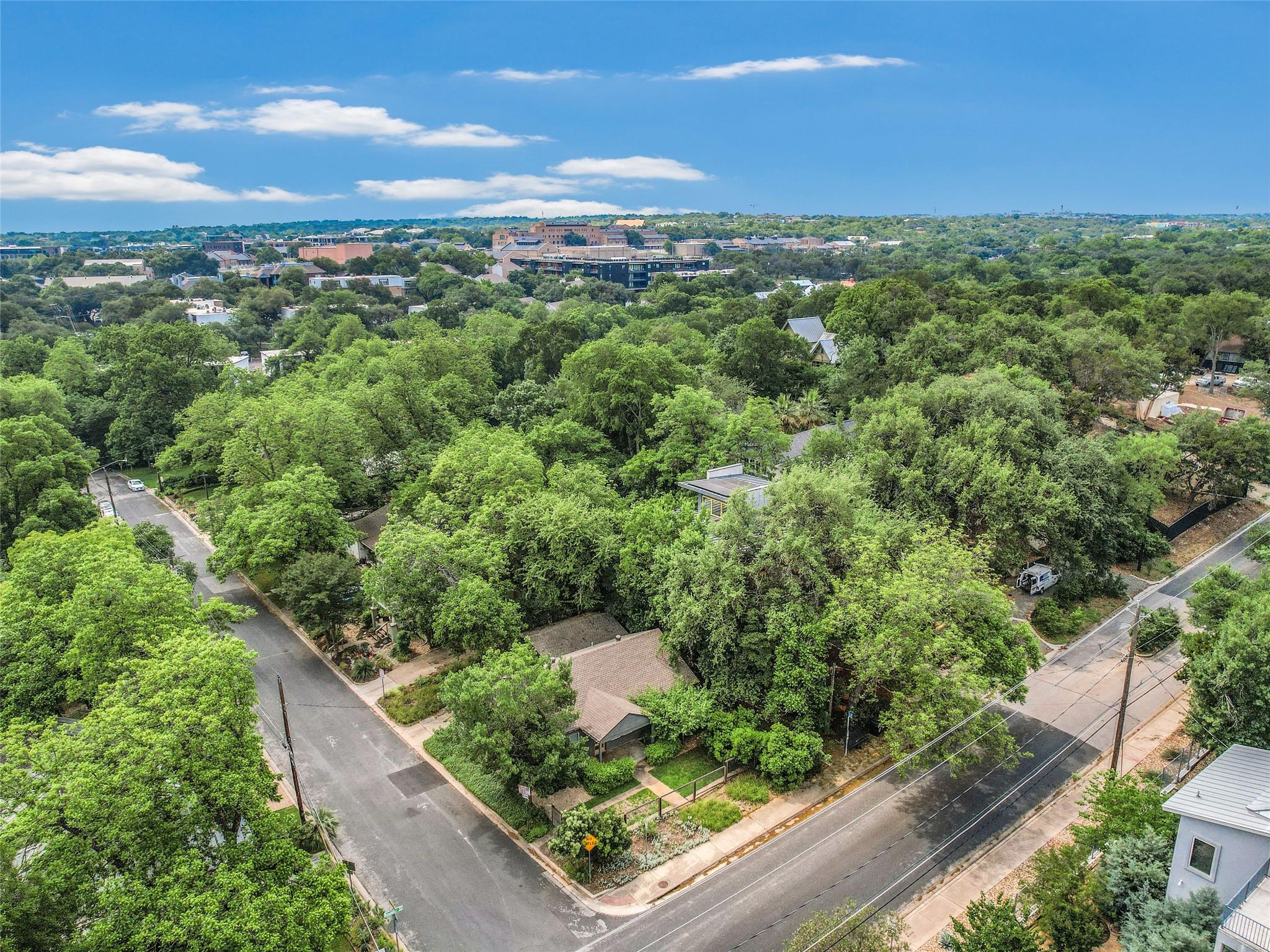 701 Bouldin Ave, Austin, TX 78704
