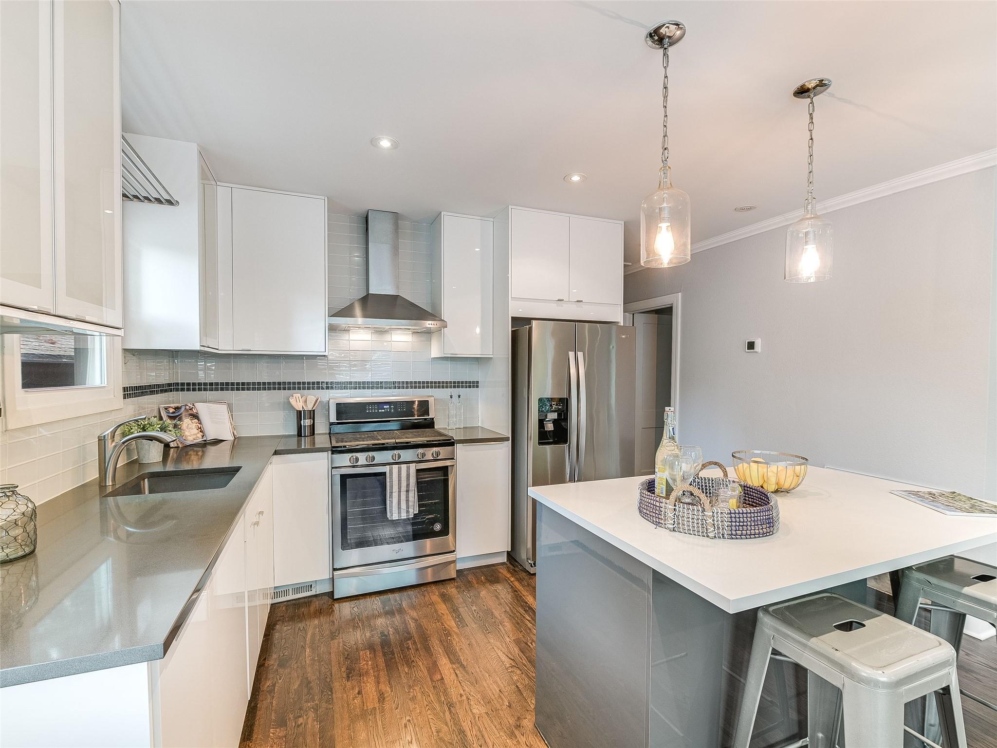 701 Bouldin Ave, Austin, TX 78704