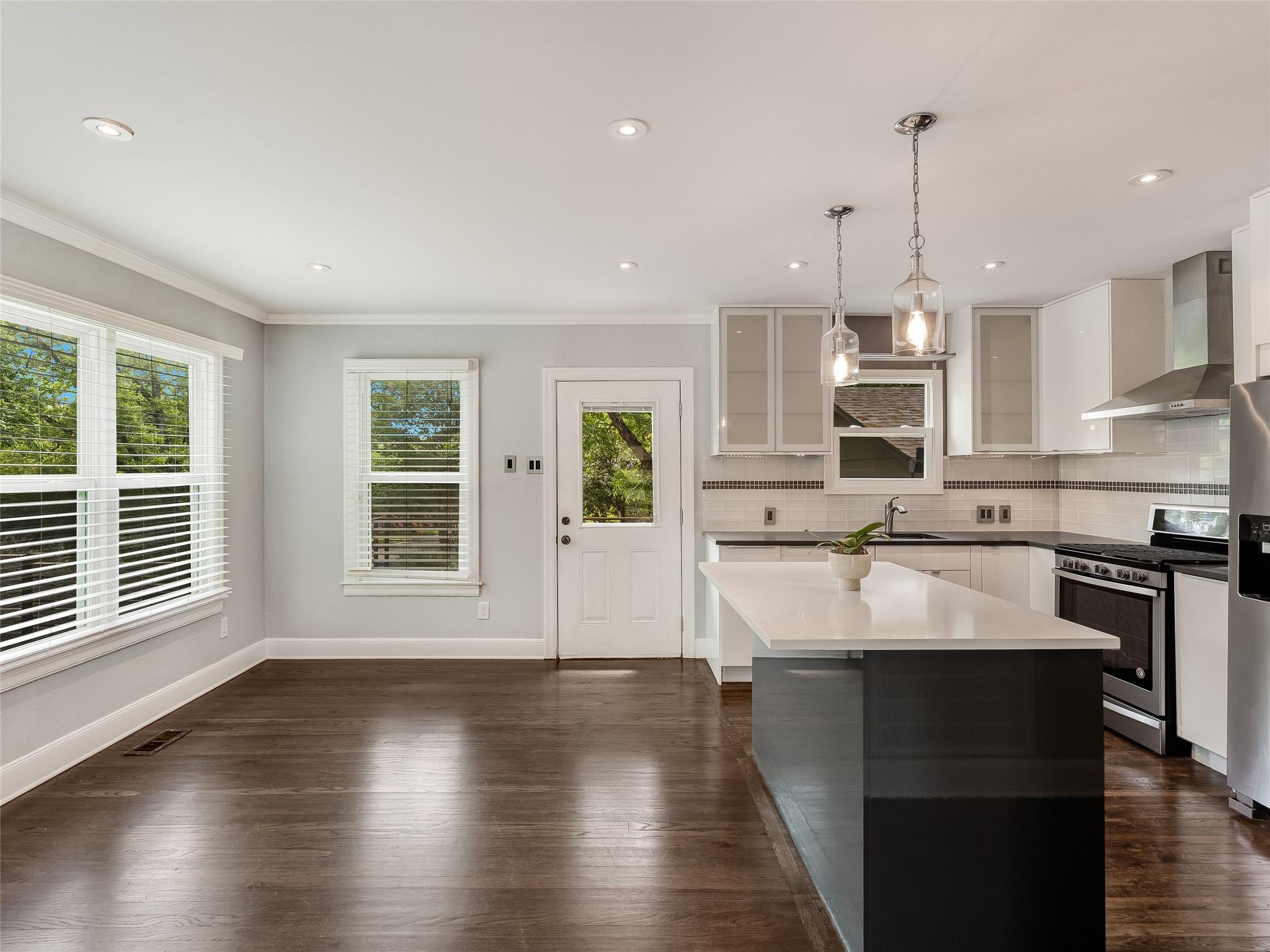 701 Bouldin Ave, Austin, TX 78704