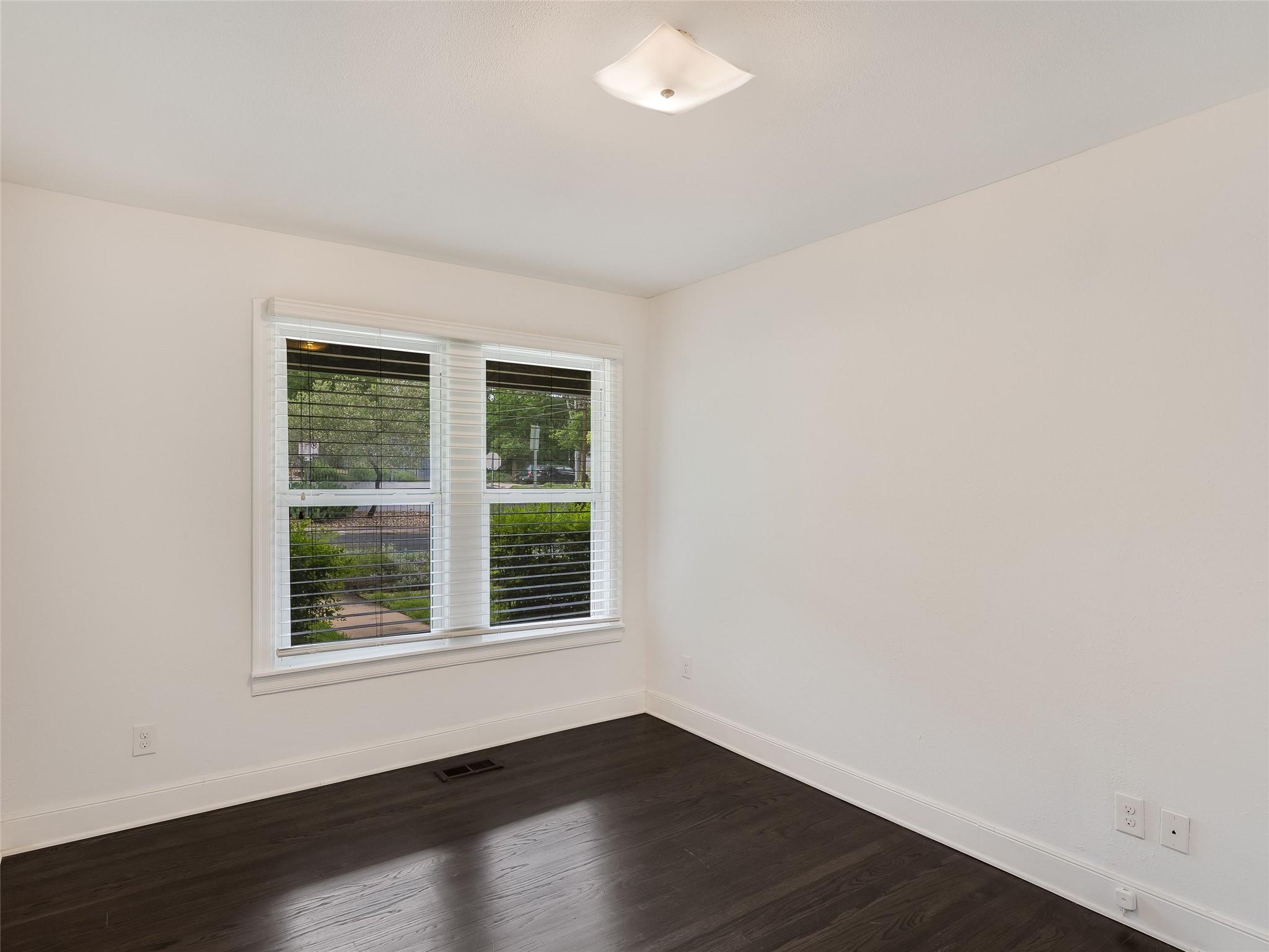 701 Bouldin Ave, Austin, TX 78704