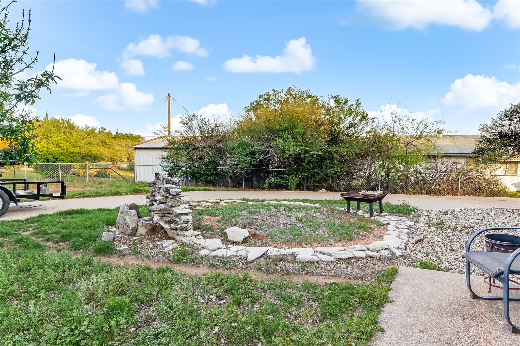288 Ballard St, Tow, TX 78672