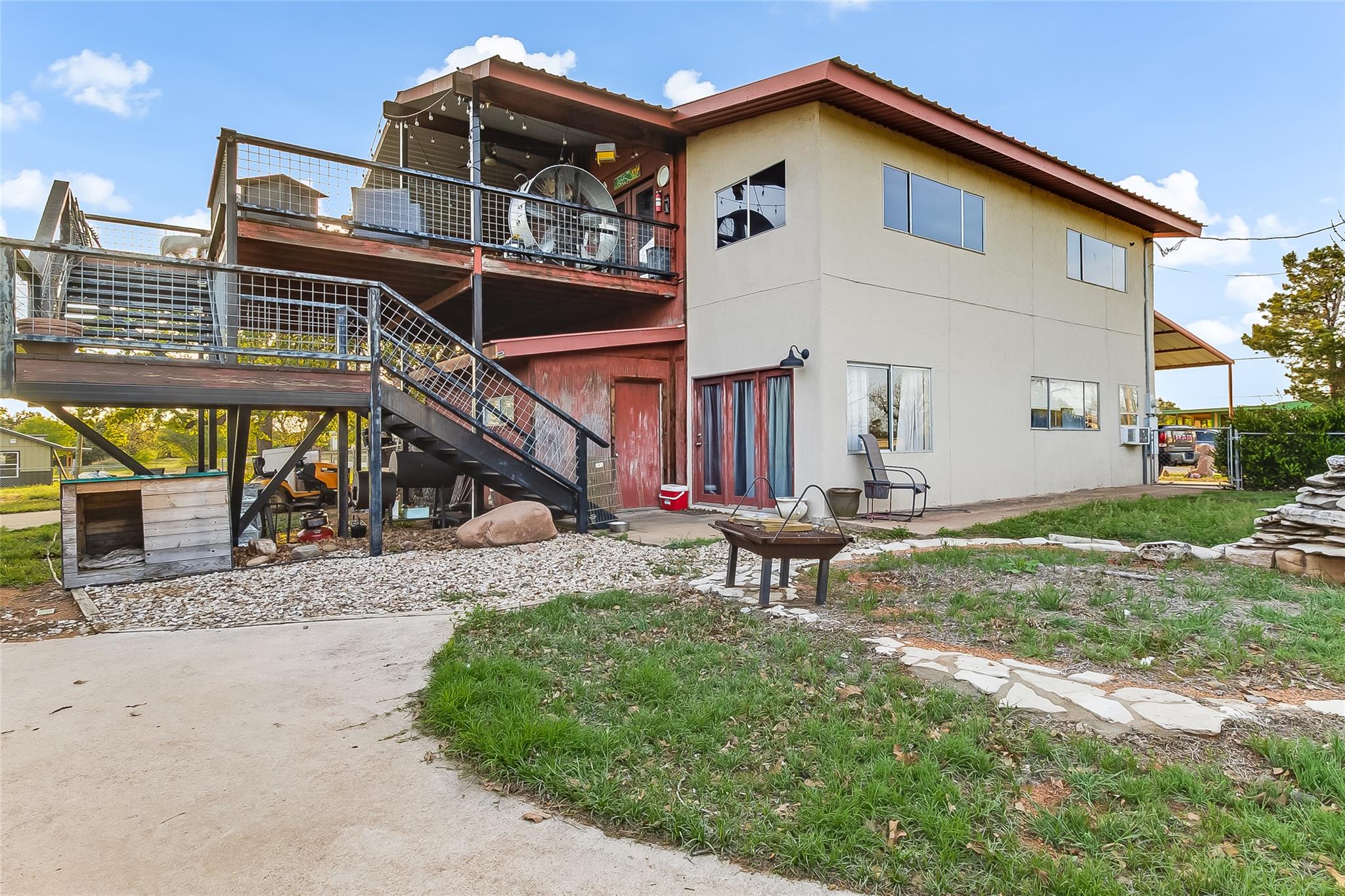 288 Ballard St, Tow, TX 78672