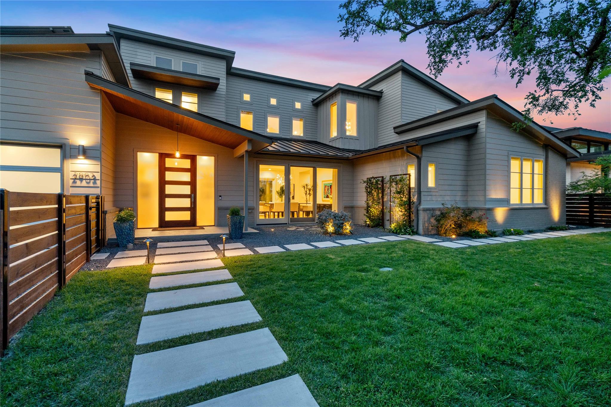 2902 Cedarview Dr, Austin, TX 78704