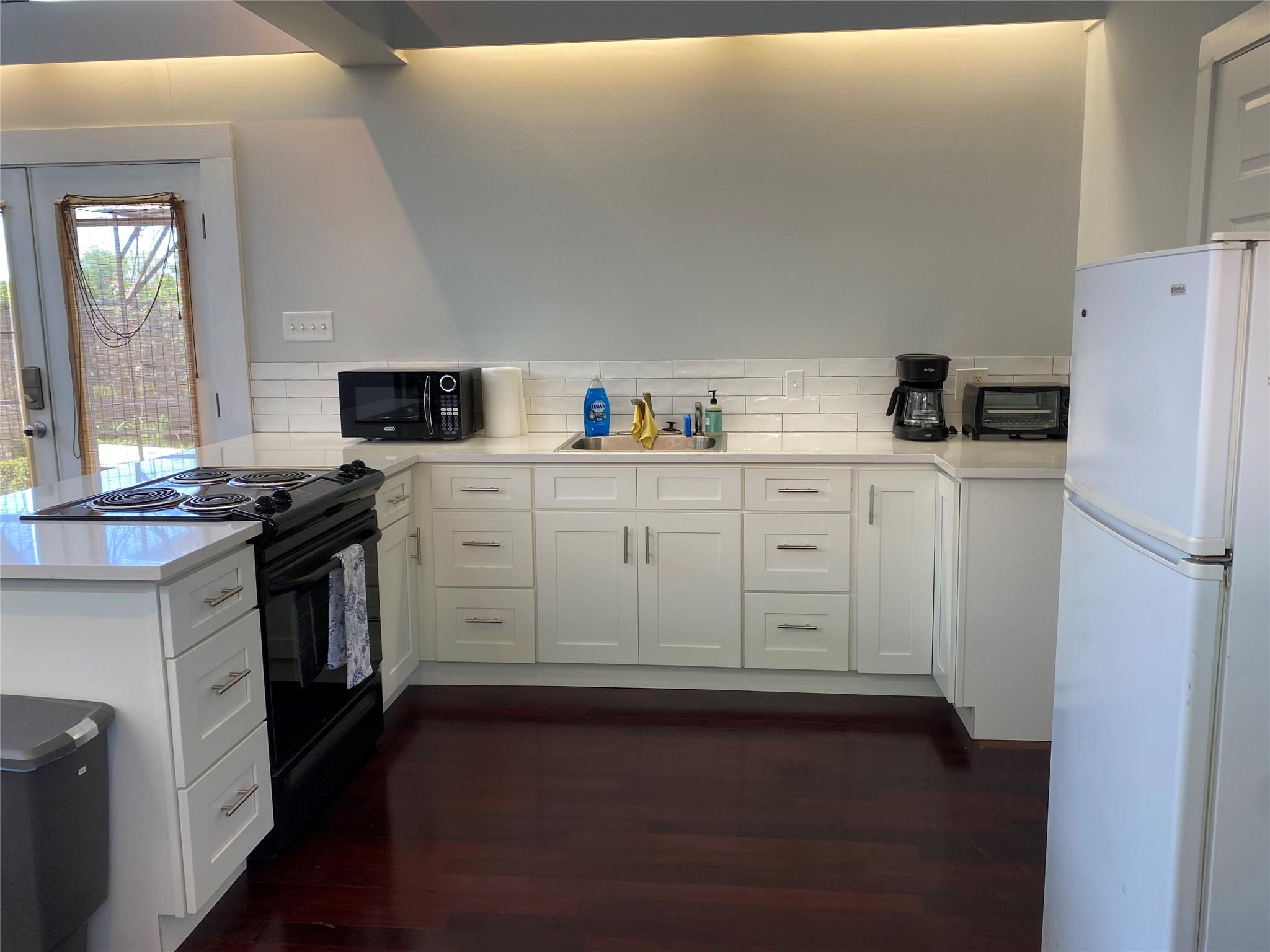 101 Short St, Smithville, TX 78957