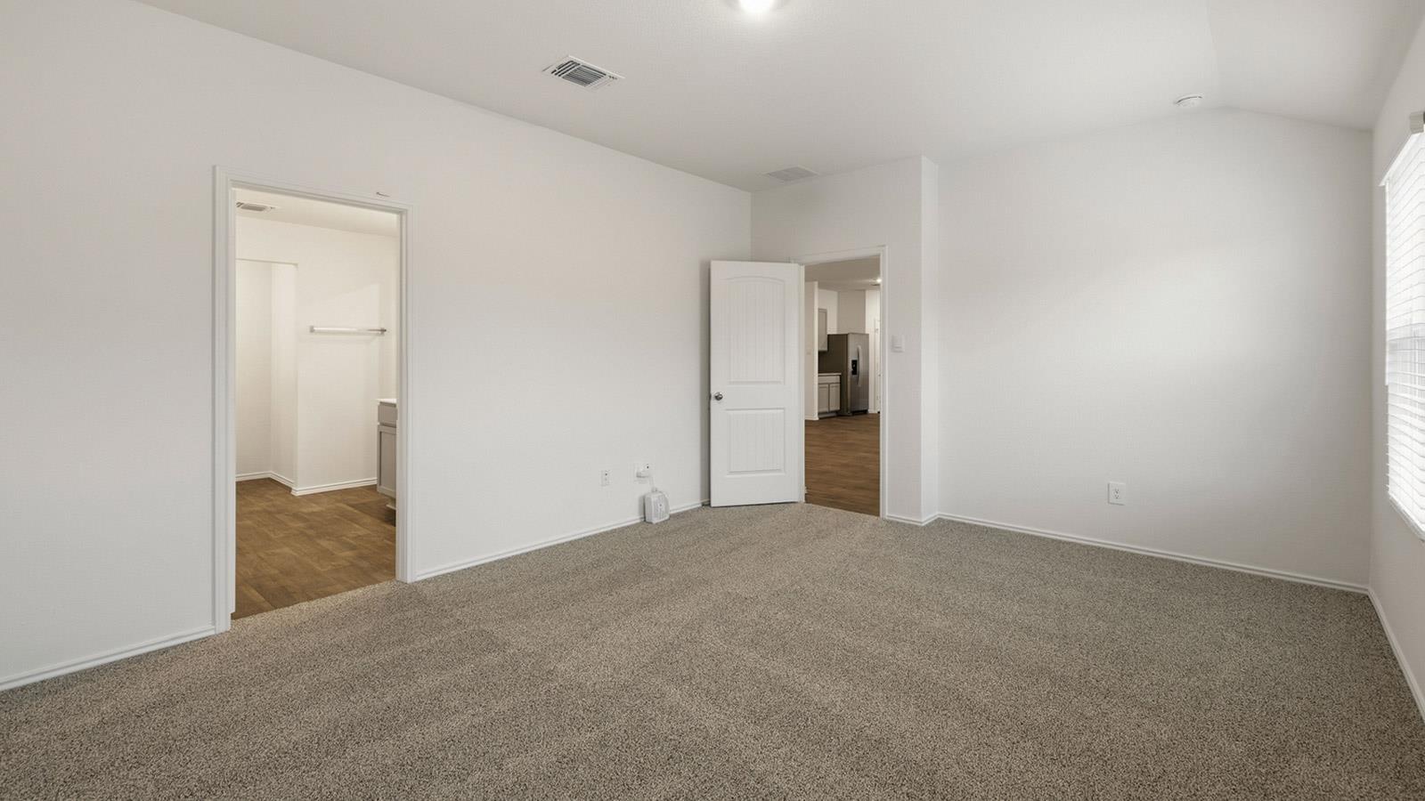 663 Ebbsfleet Dr, Uhland, TX 78640