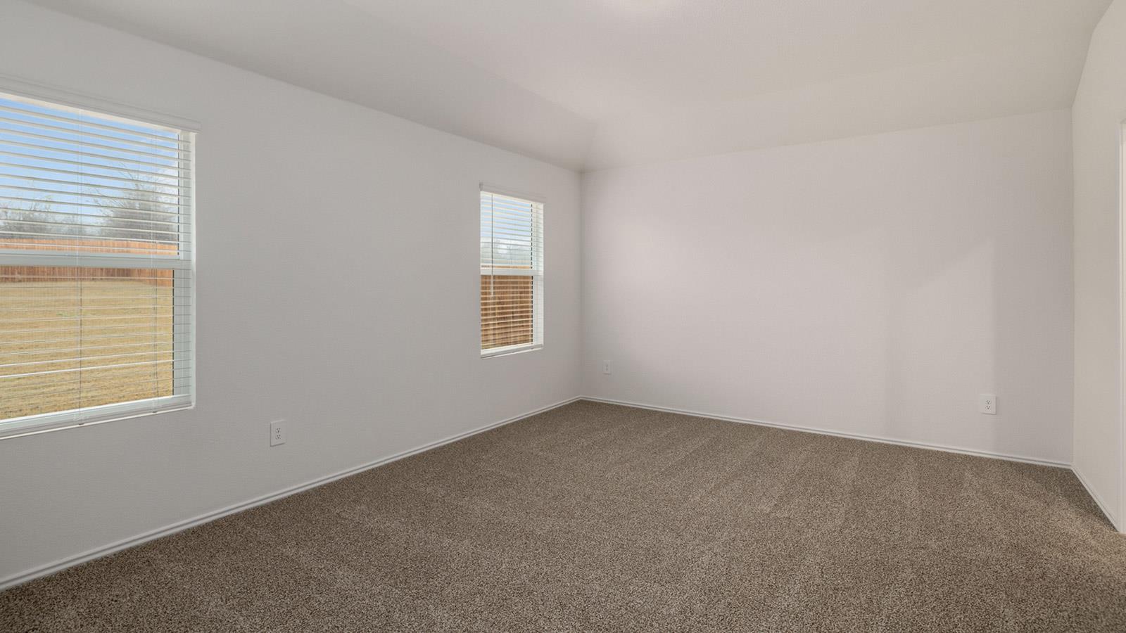 663 Ebbsfleet Dr, Uhland, TX 78640